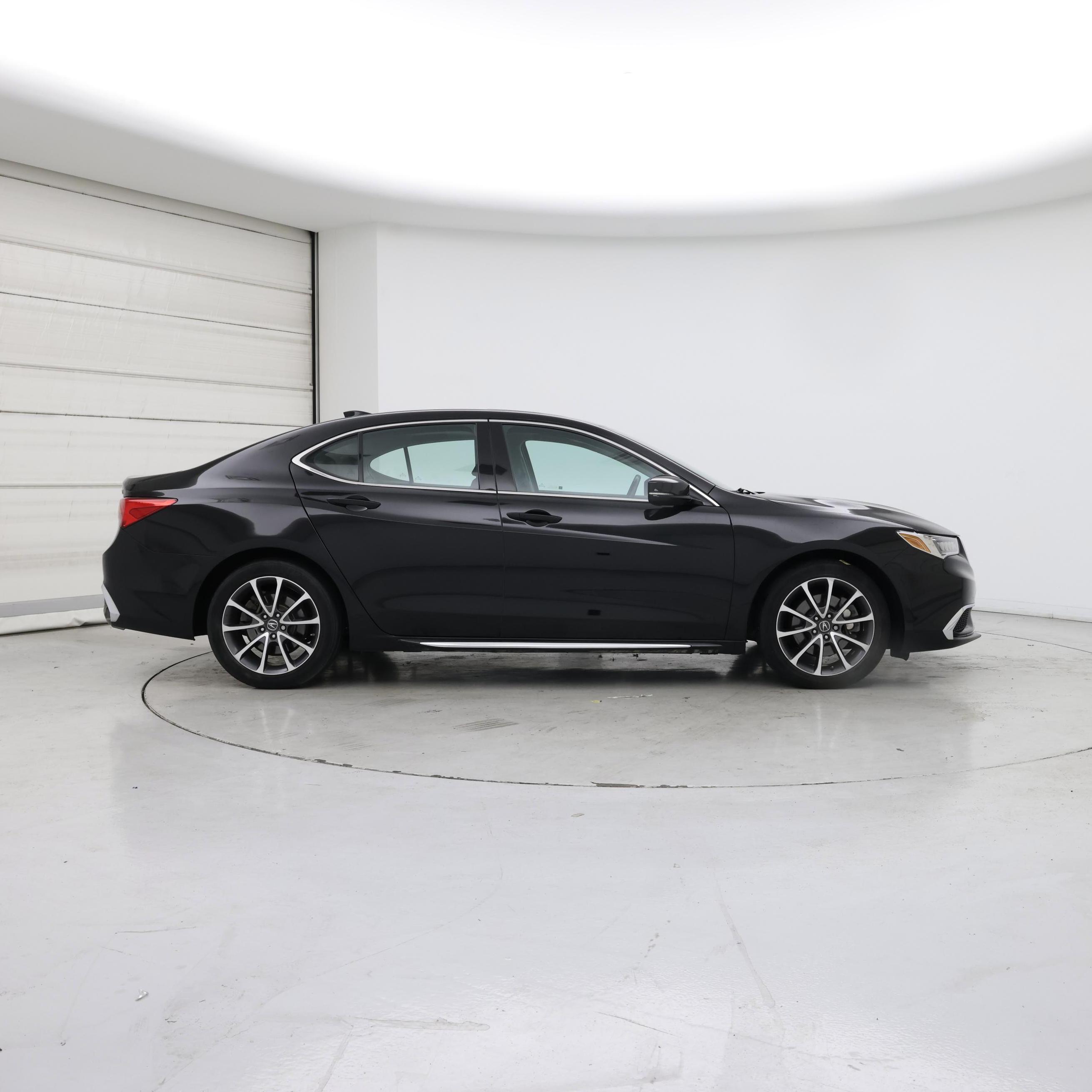 Thumbnail: 2018 Acura TLX - 7