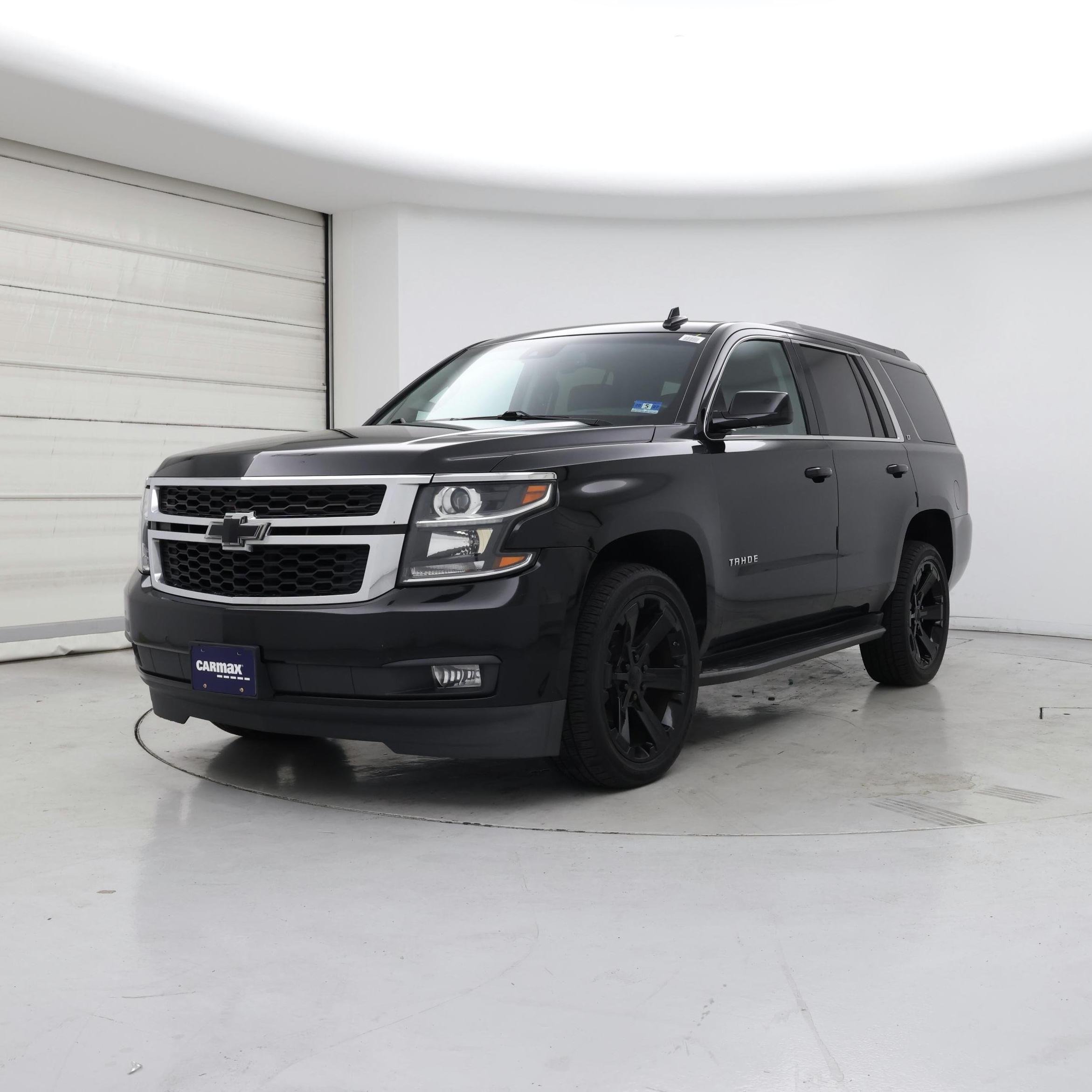Thumbnail: 2018 Chevrolet Tahoe - 4