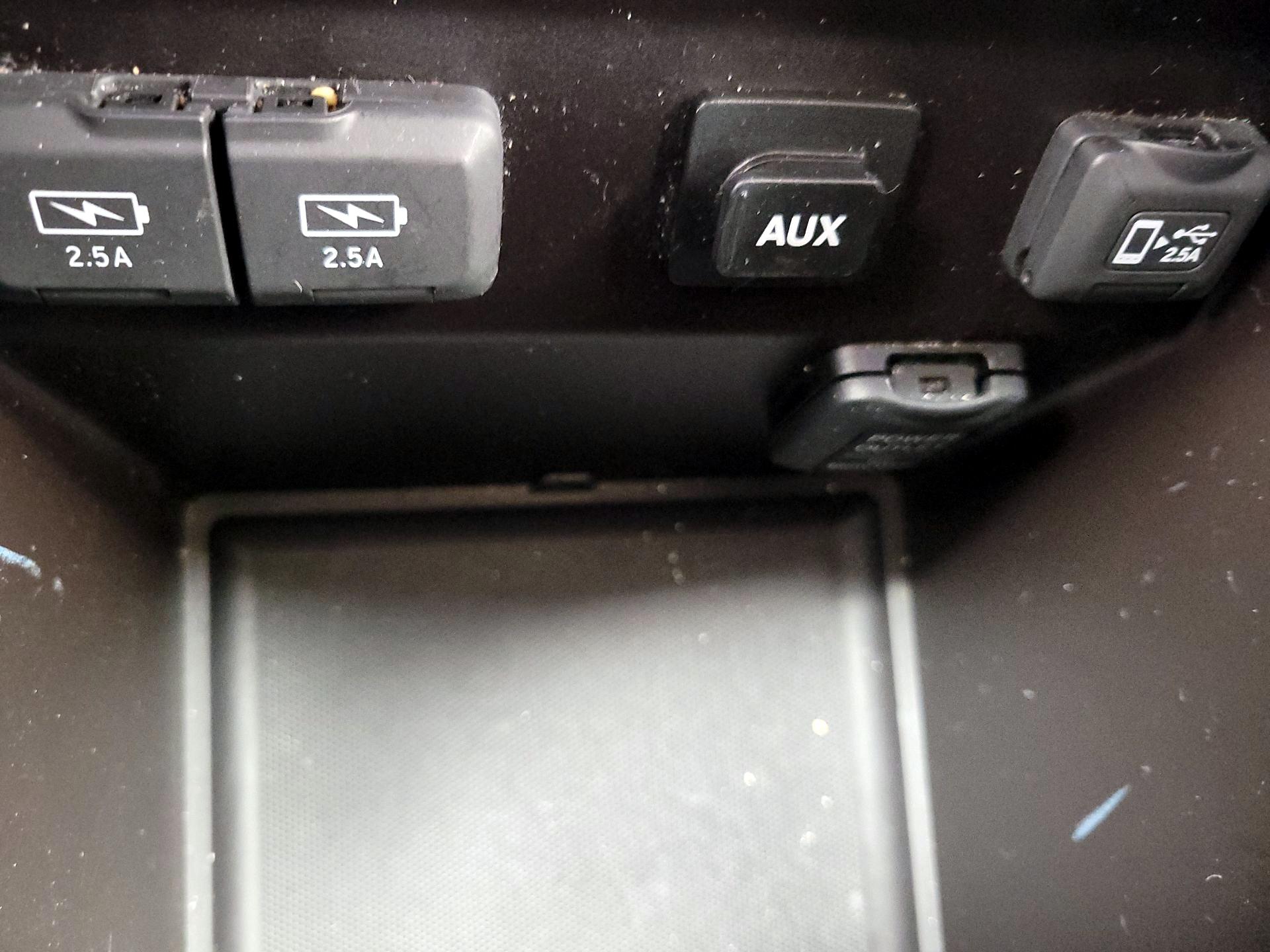 Thumbnail: 2019 Acura MDX - 18