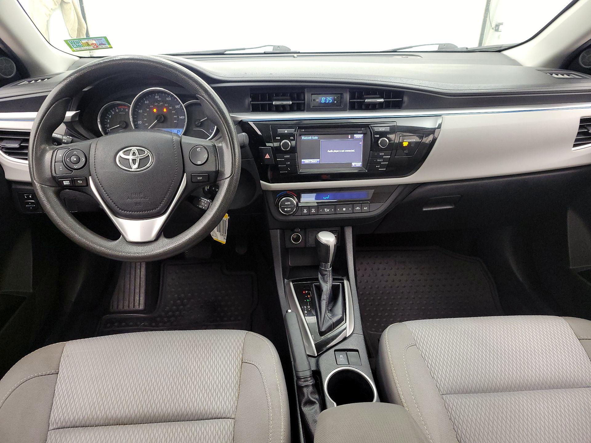 Thumbnail: 2016 Toyota Corolla - 9
