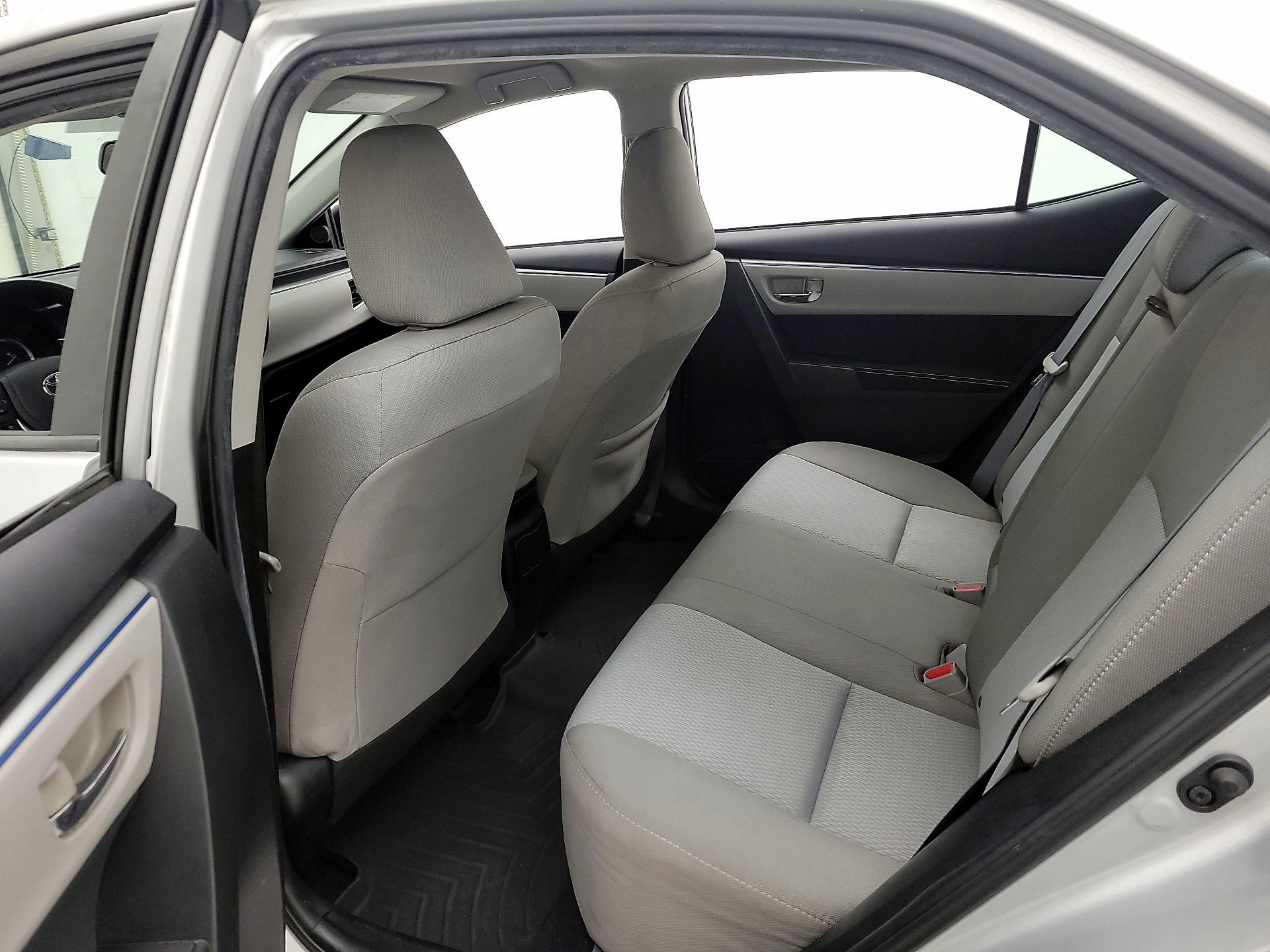 Thumbnail: 2016 Toyota Corolla - 19
