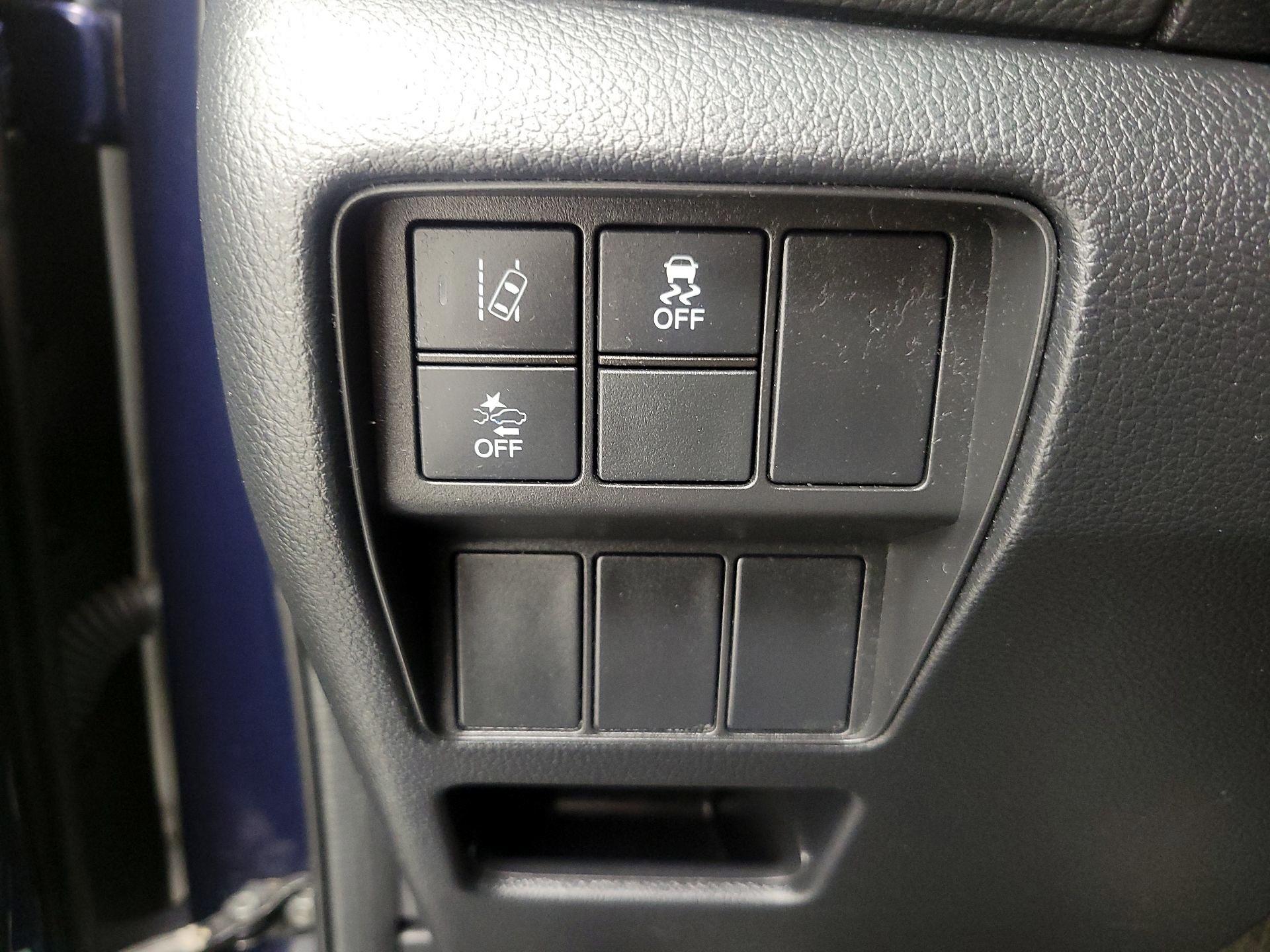 Thumbnail: 2019 Honda CR-V - 13