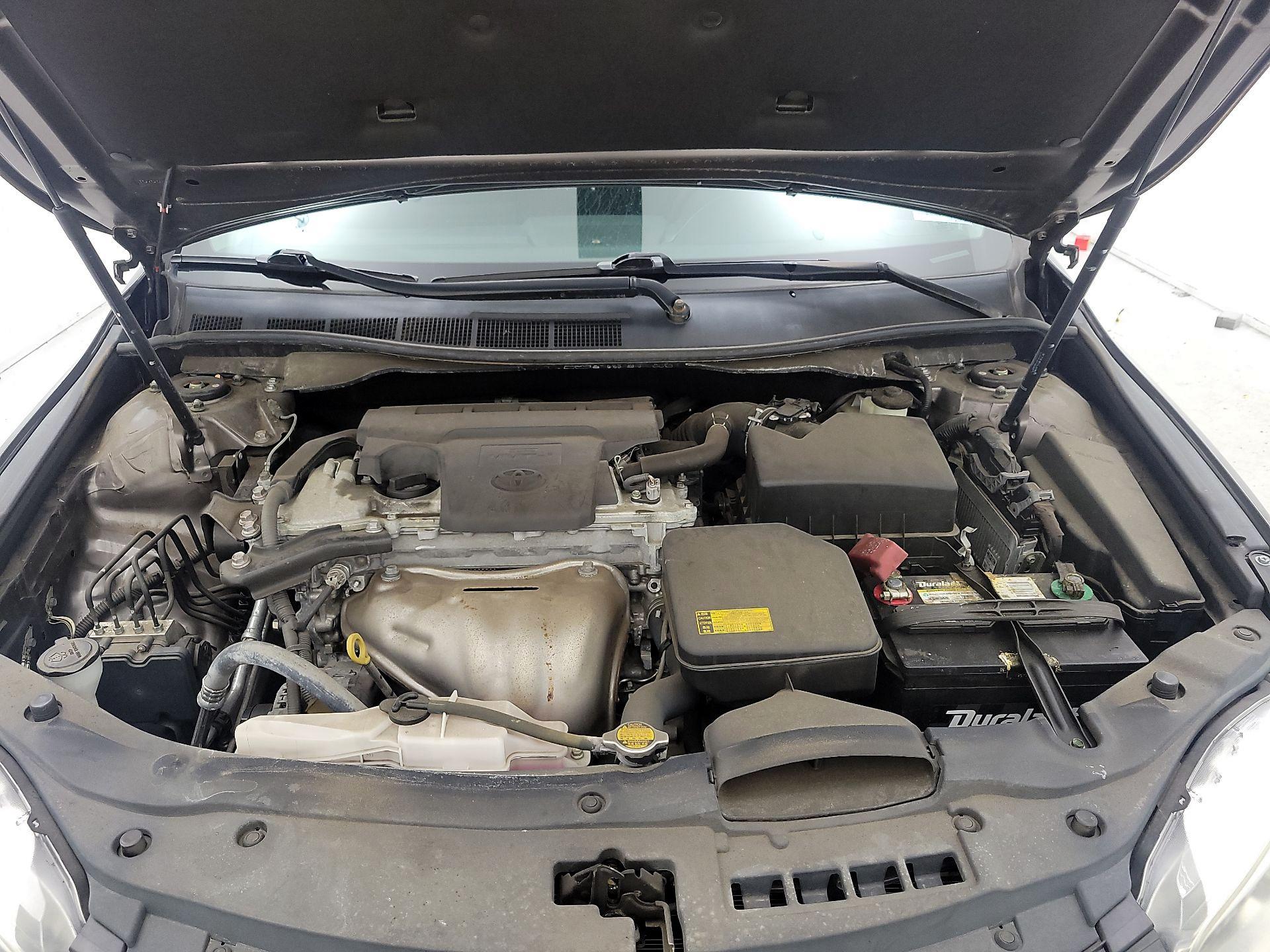 Thumbnail: 2015 Toyota Camry - 20