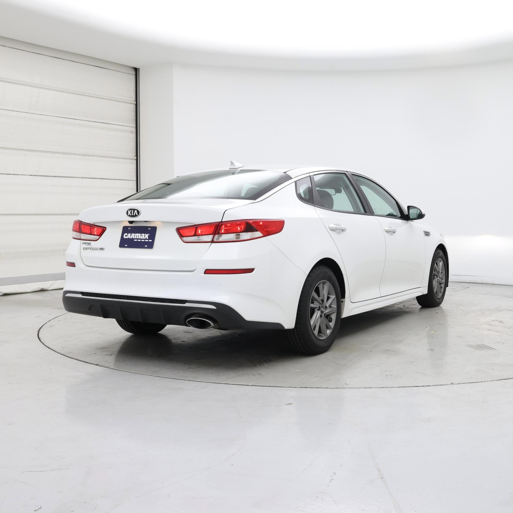Thumbnail: 2019 Kia Optima - 8