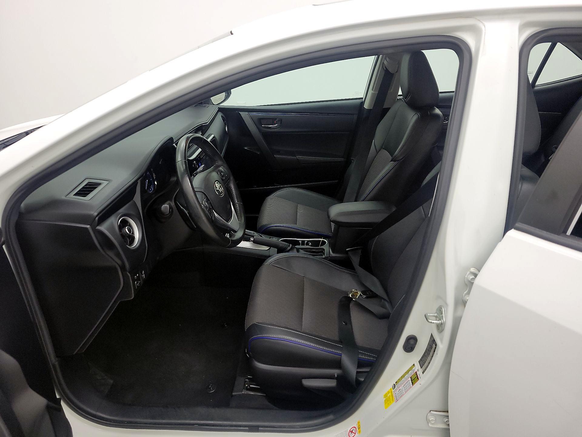 Thumbnail: 2019 Toyota Corolla - 11