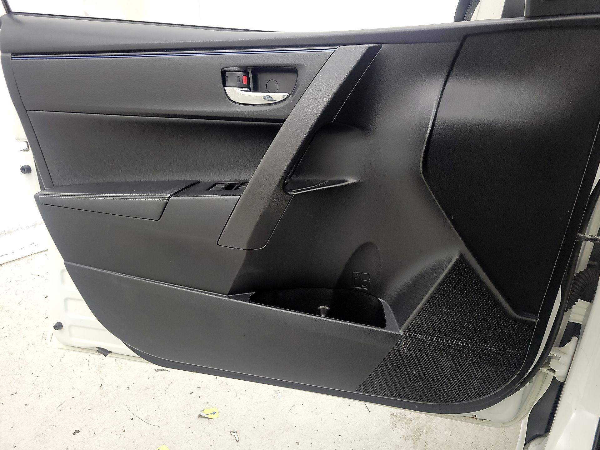 Thumbnail: 2019 Toyota Corolla - 12