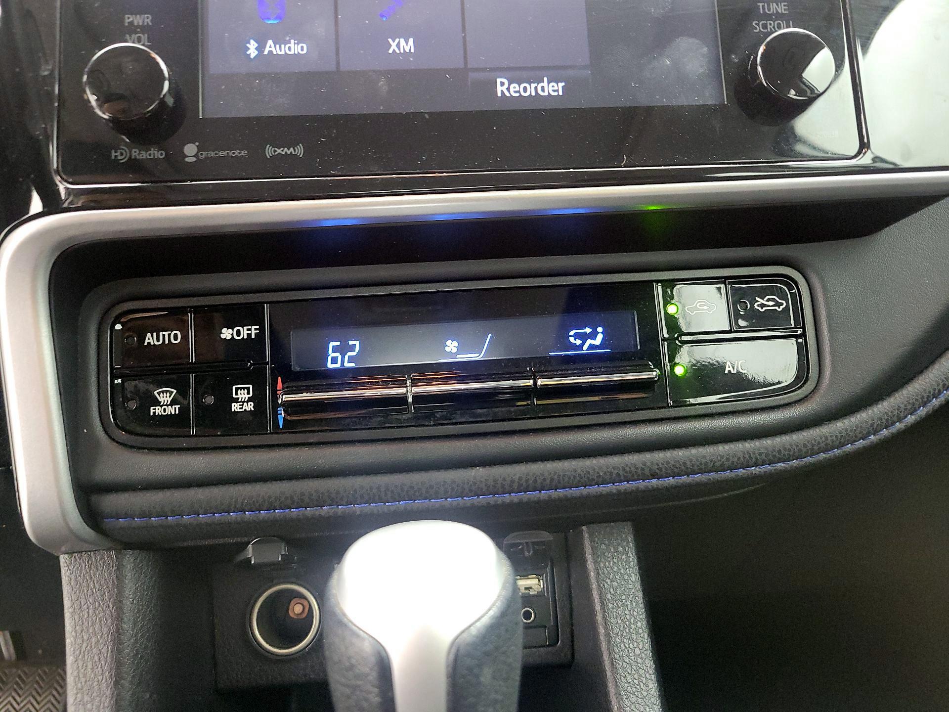Thumbnail: 2019 Toyota Corolla - 16
