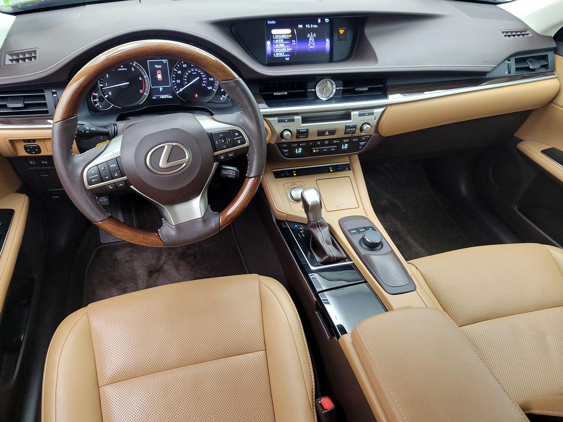 Thumbnail: 2018 Lexus ES - 9