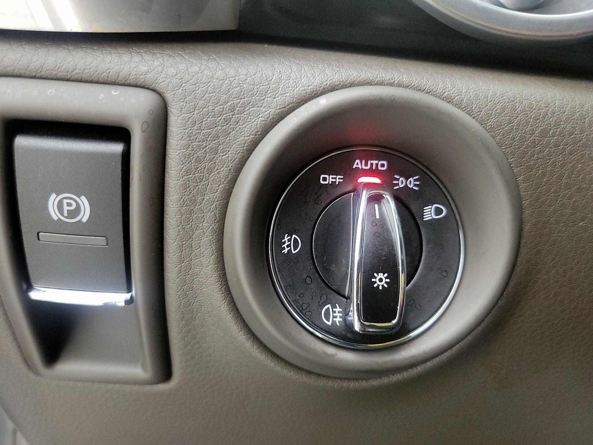 Thumbnail: 2018 Porsche Cayenne - 13