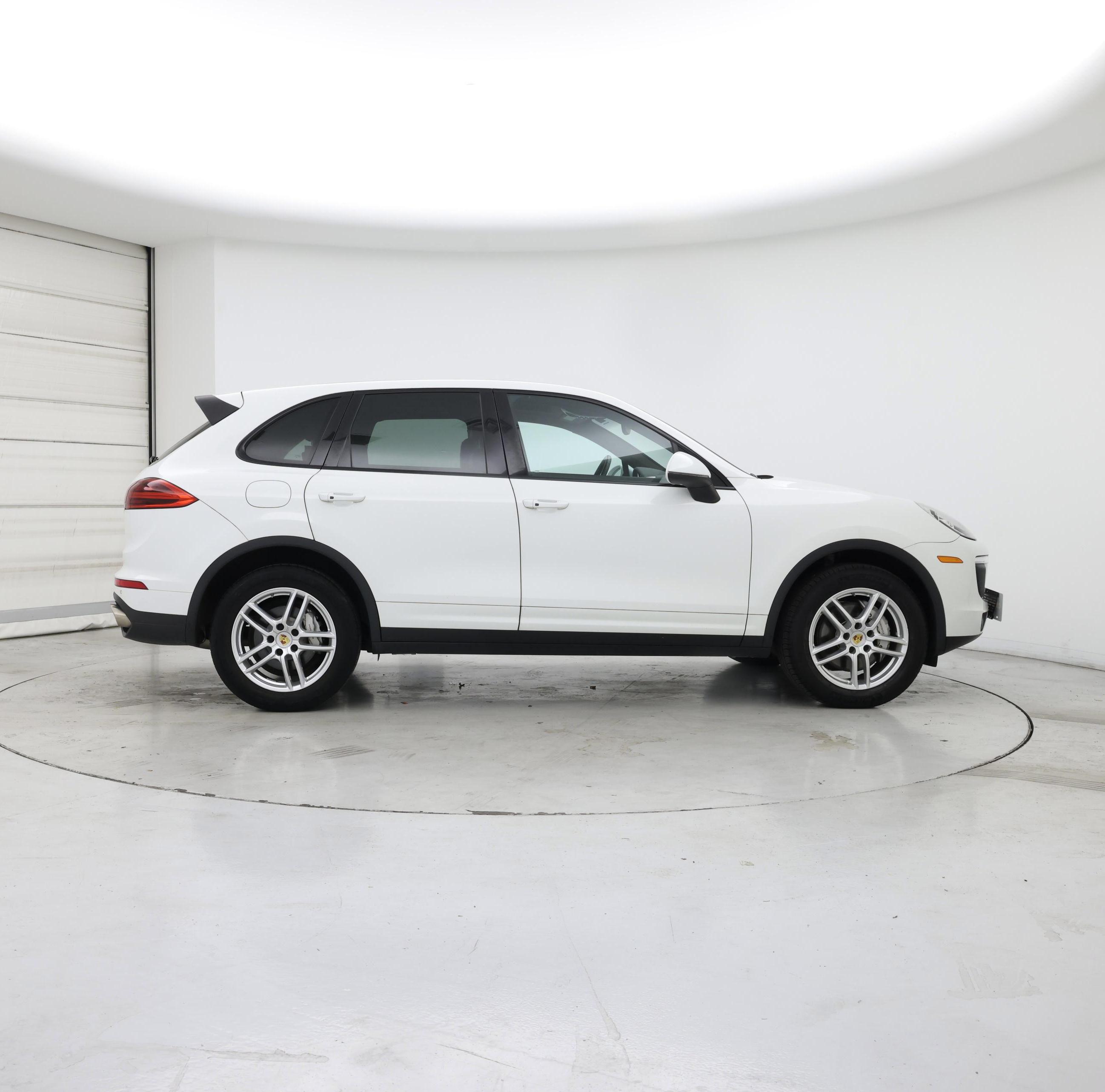 Thumbnail: 2018 Porsche Cayenne - 7