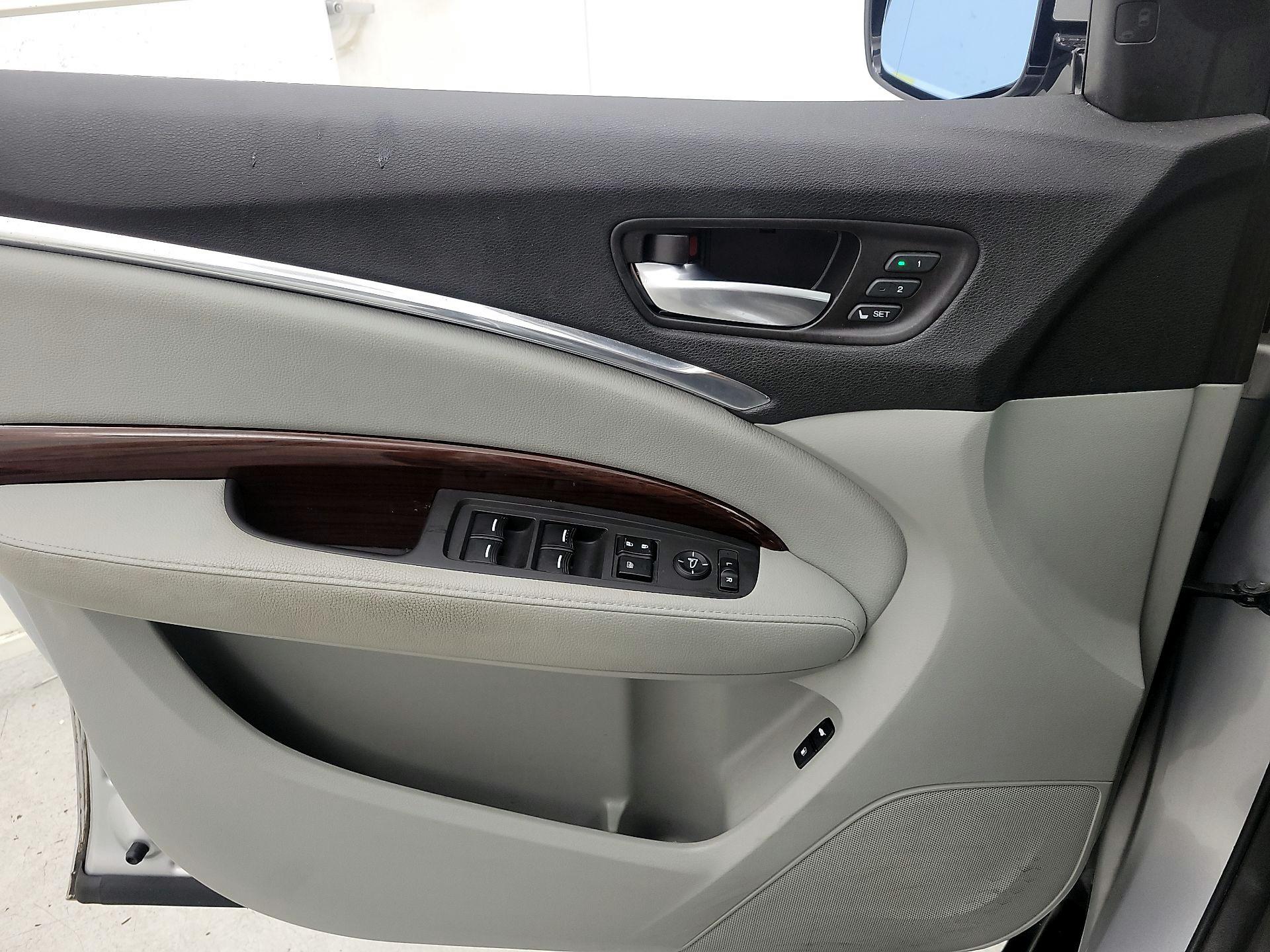 Thumbnail: 2014 Acura MDX - 12