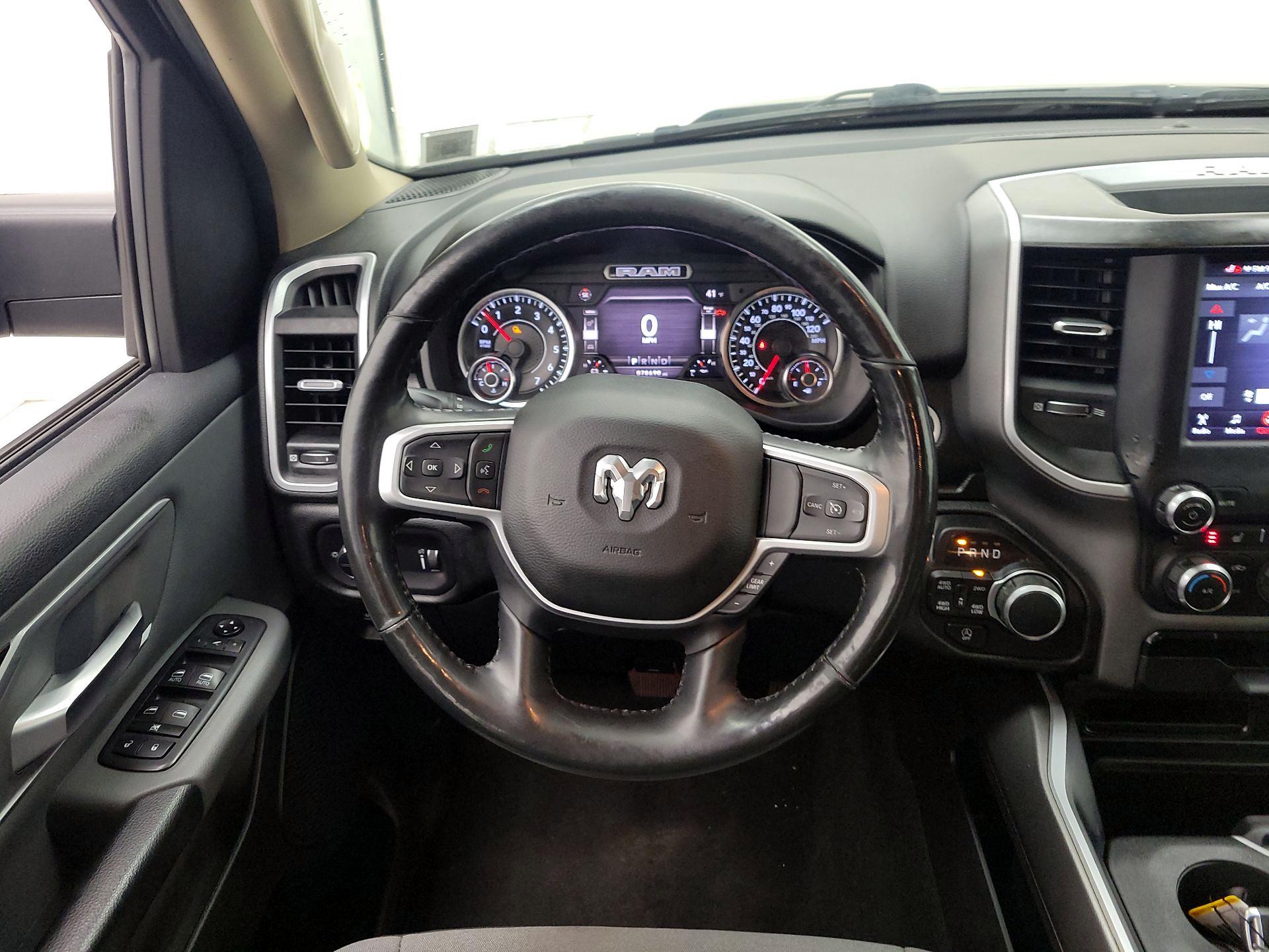 Thumbnail: 2020 RAM 1500 - 10