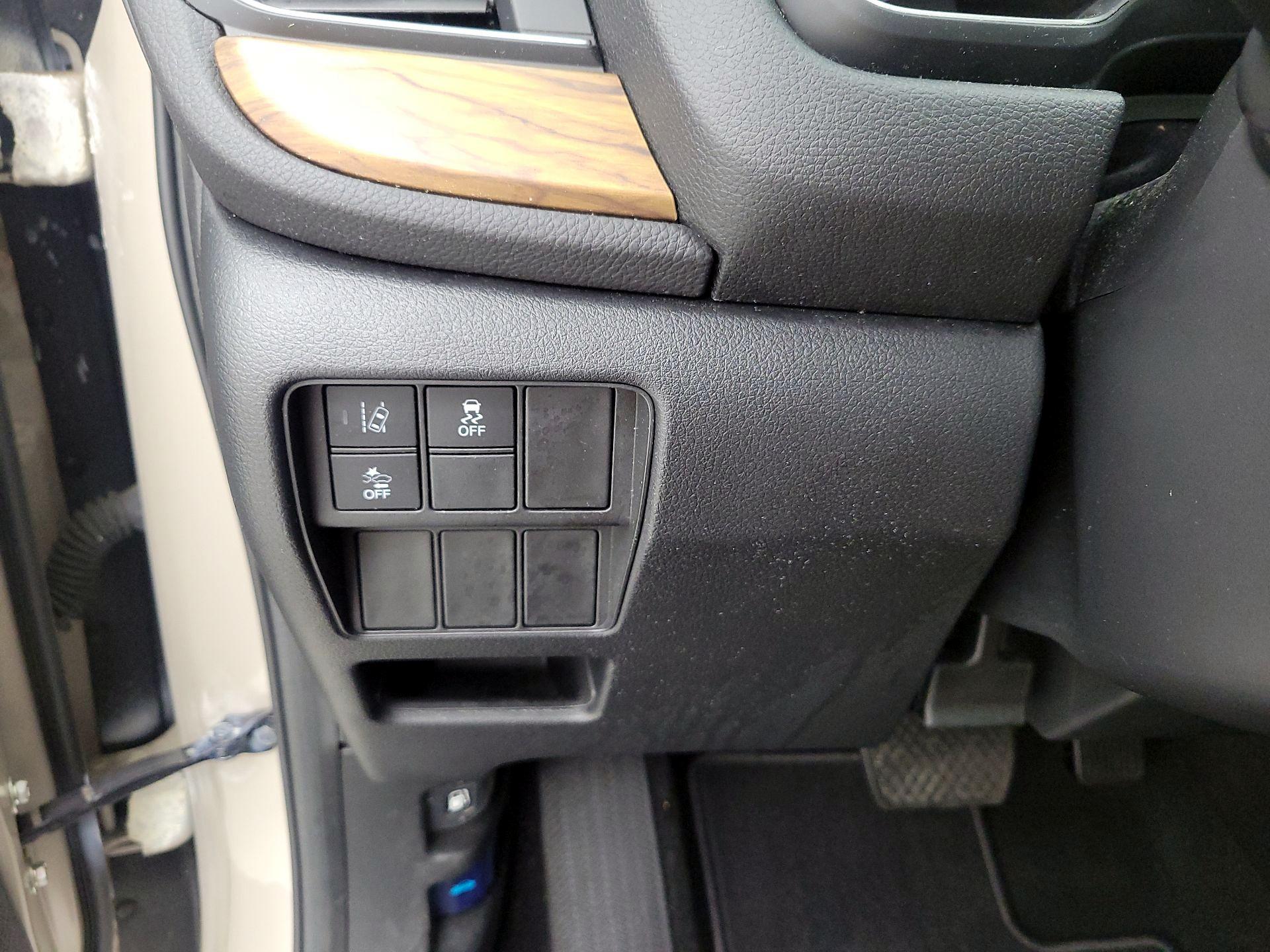 Thumbnail: 2019 Honda CR-V - 14