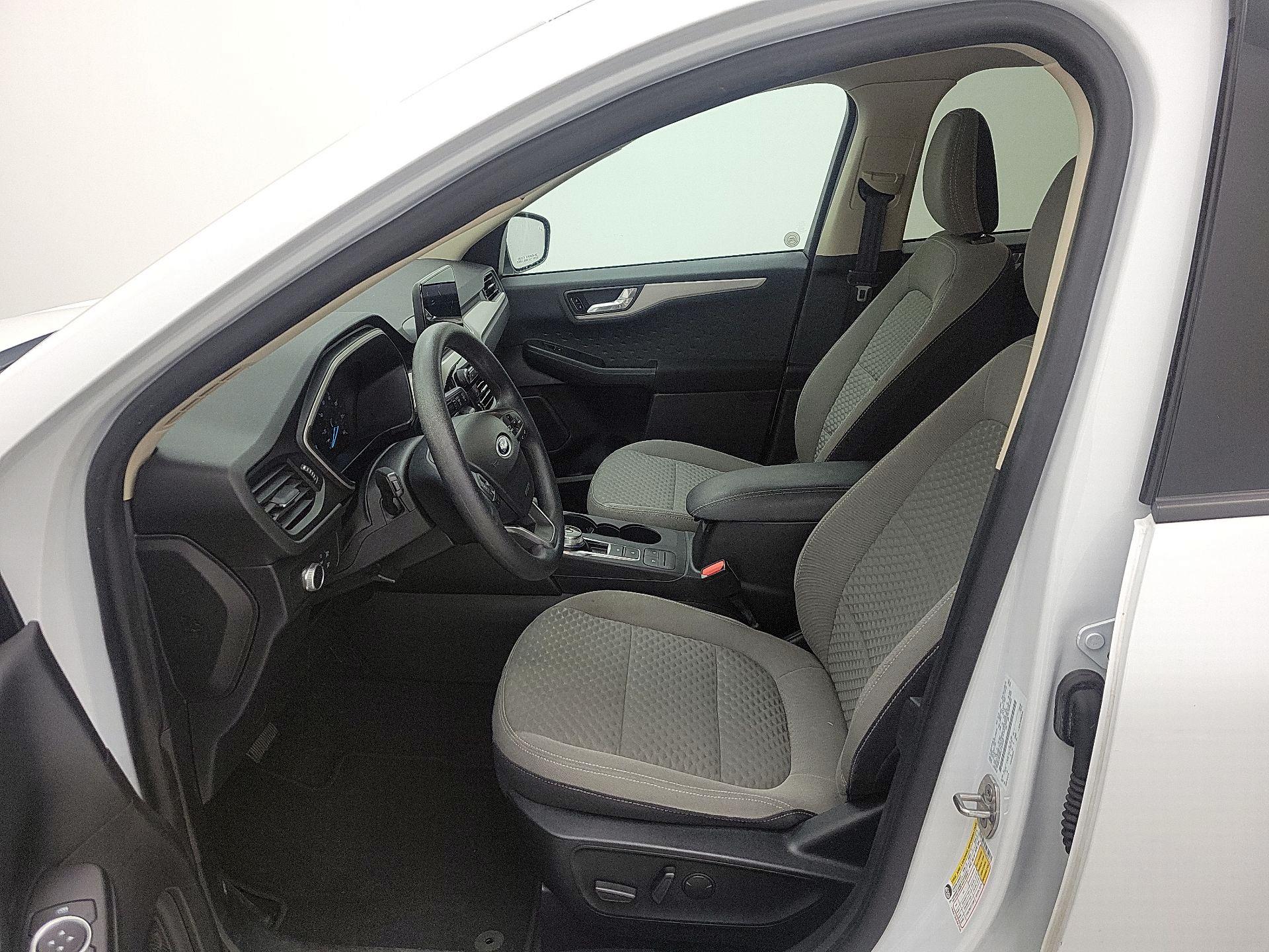 Thumbnail: 2020 Ford Escape - 11