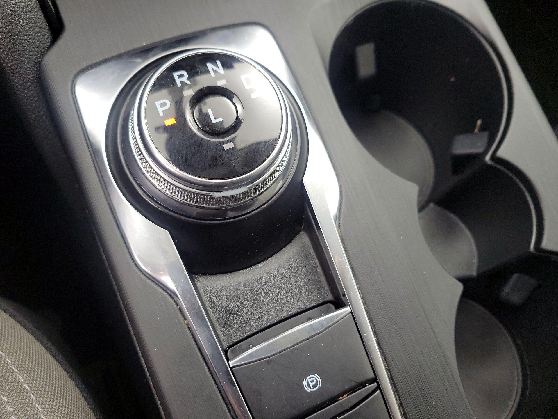 Thumbnail: 2020 Ford Escape - 18