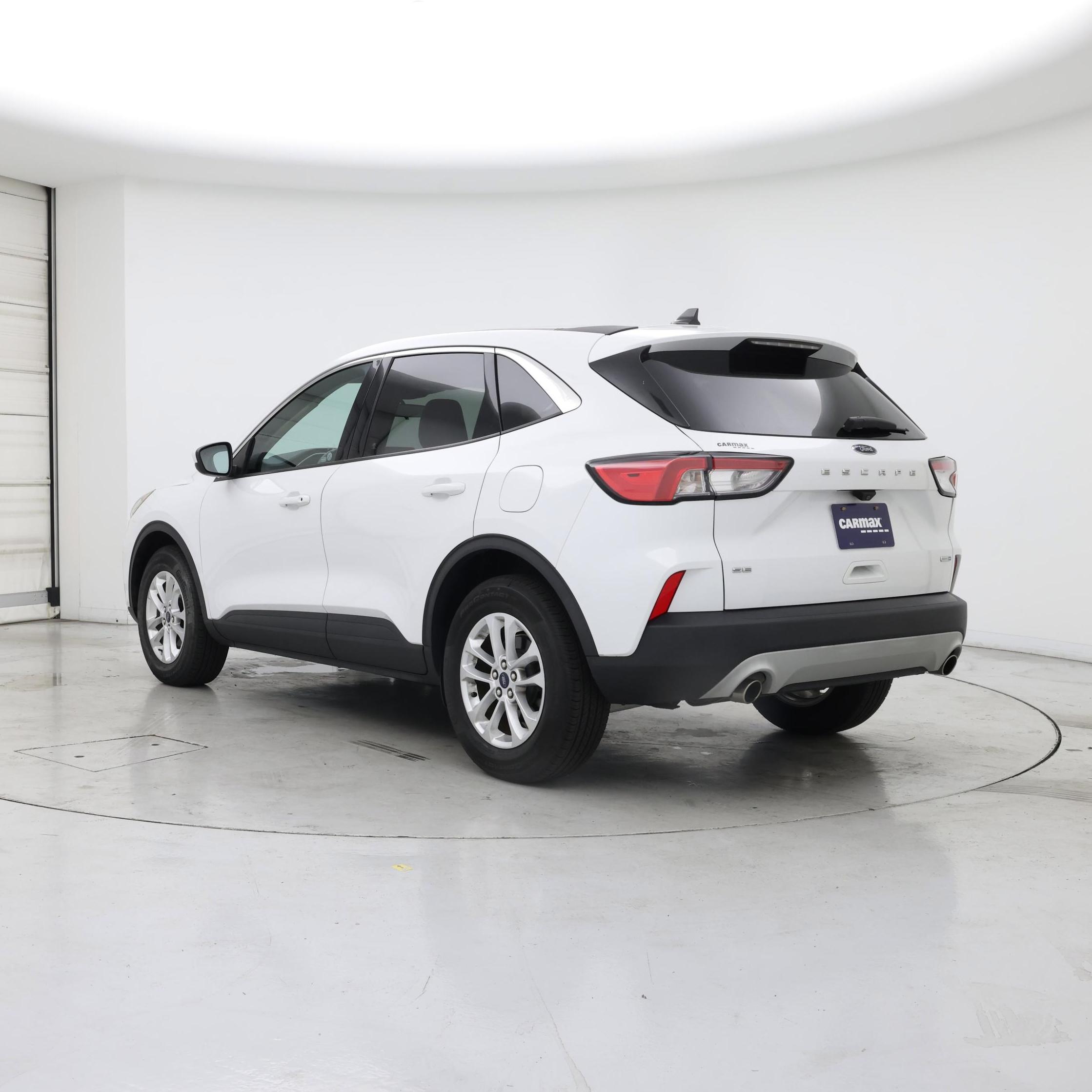 Thumbnail: 2020 Ford Escape - 2