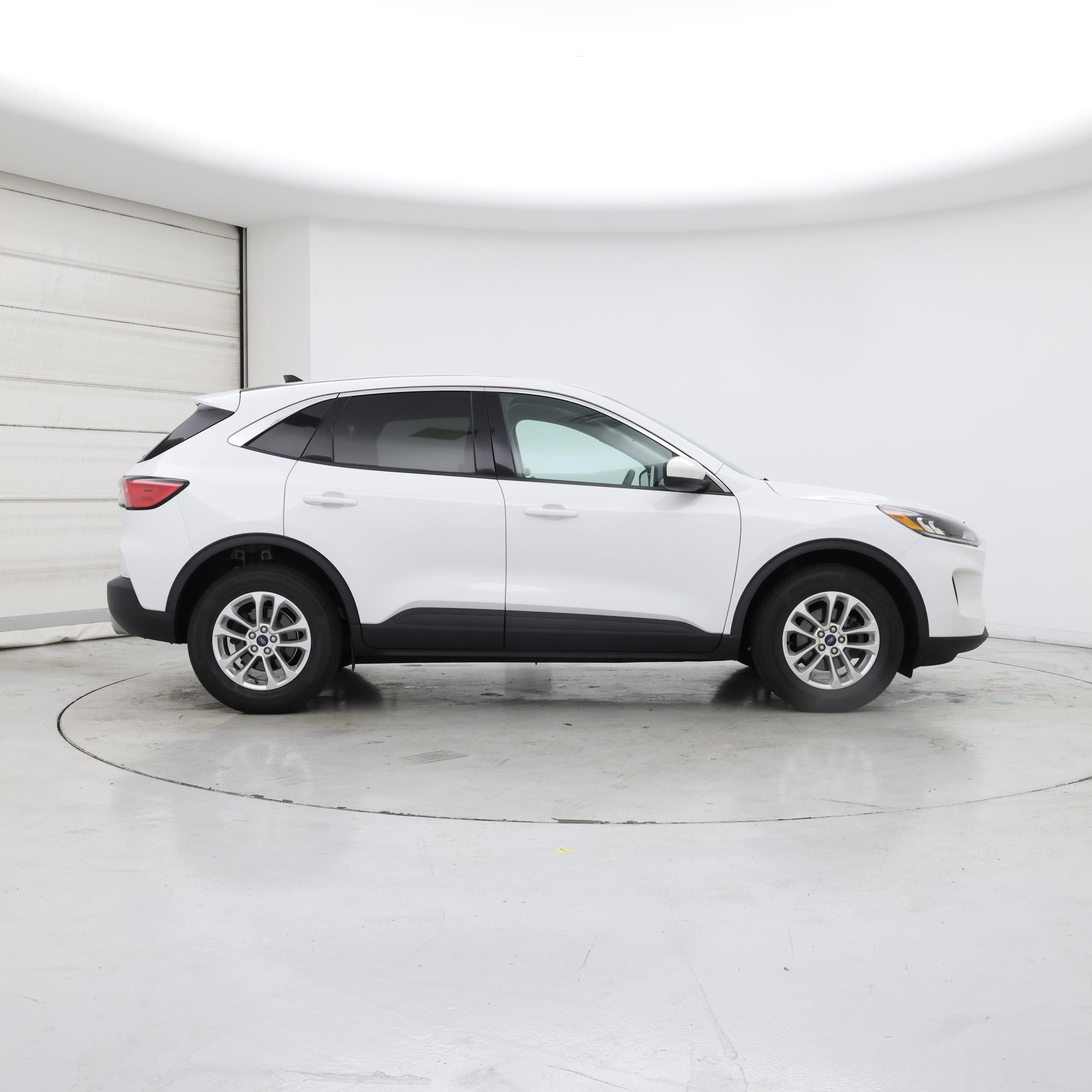 Thumbnail: 2020 Ford Escape - 7