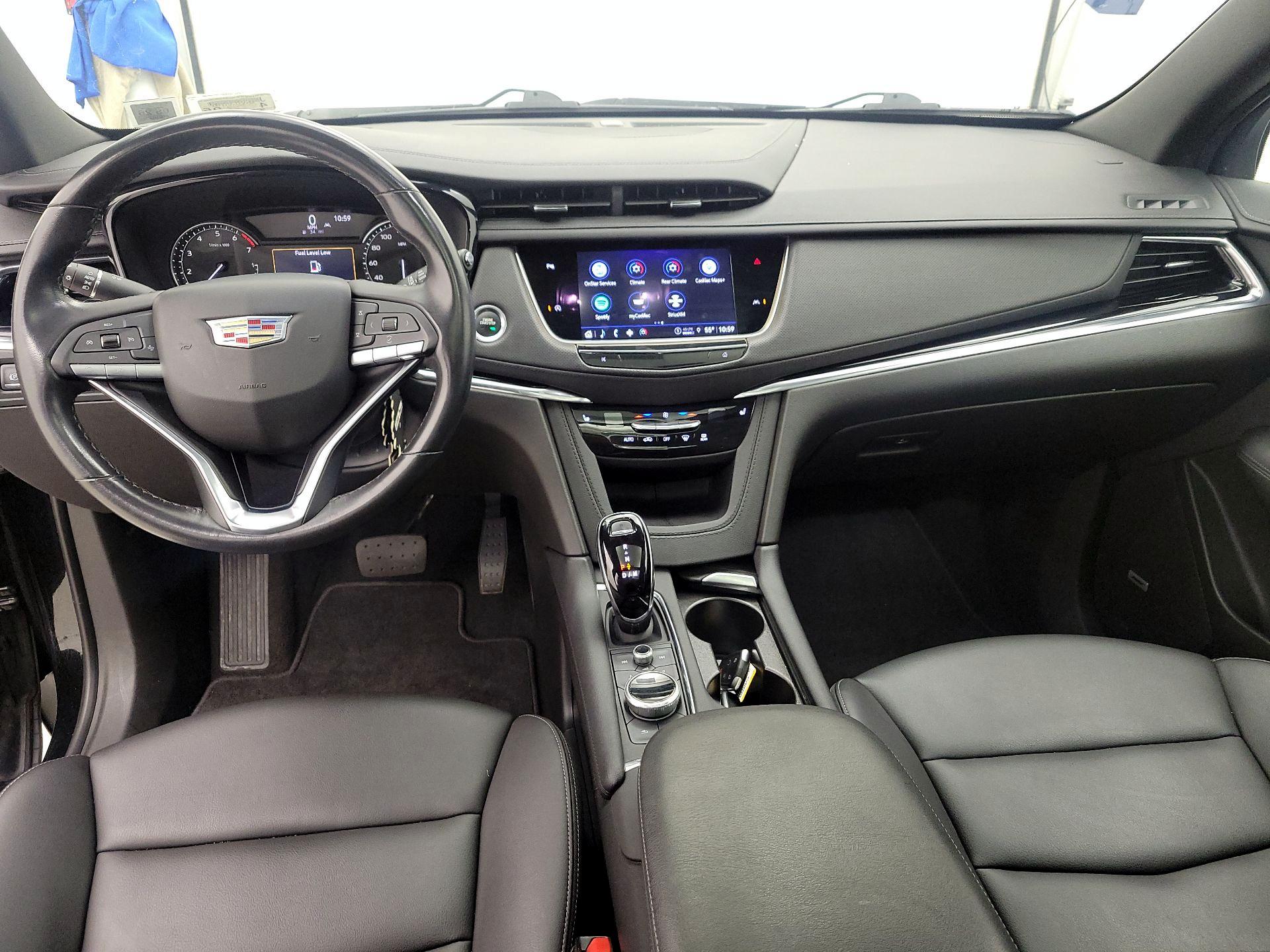 Thumbnail: 2022 Cadillac XT6 - 9
