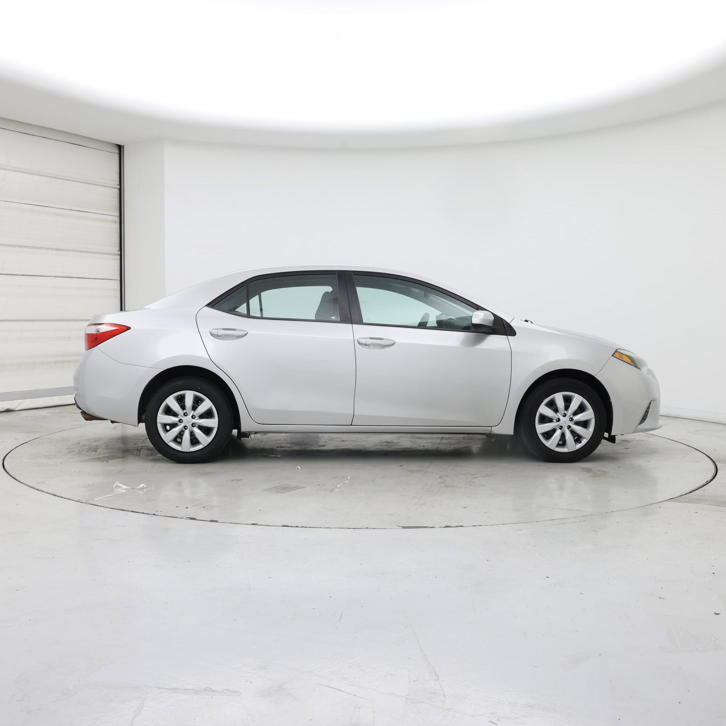 Thumbnail: 2015 Toyota Corolla - 7