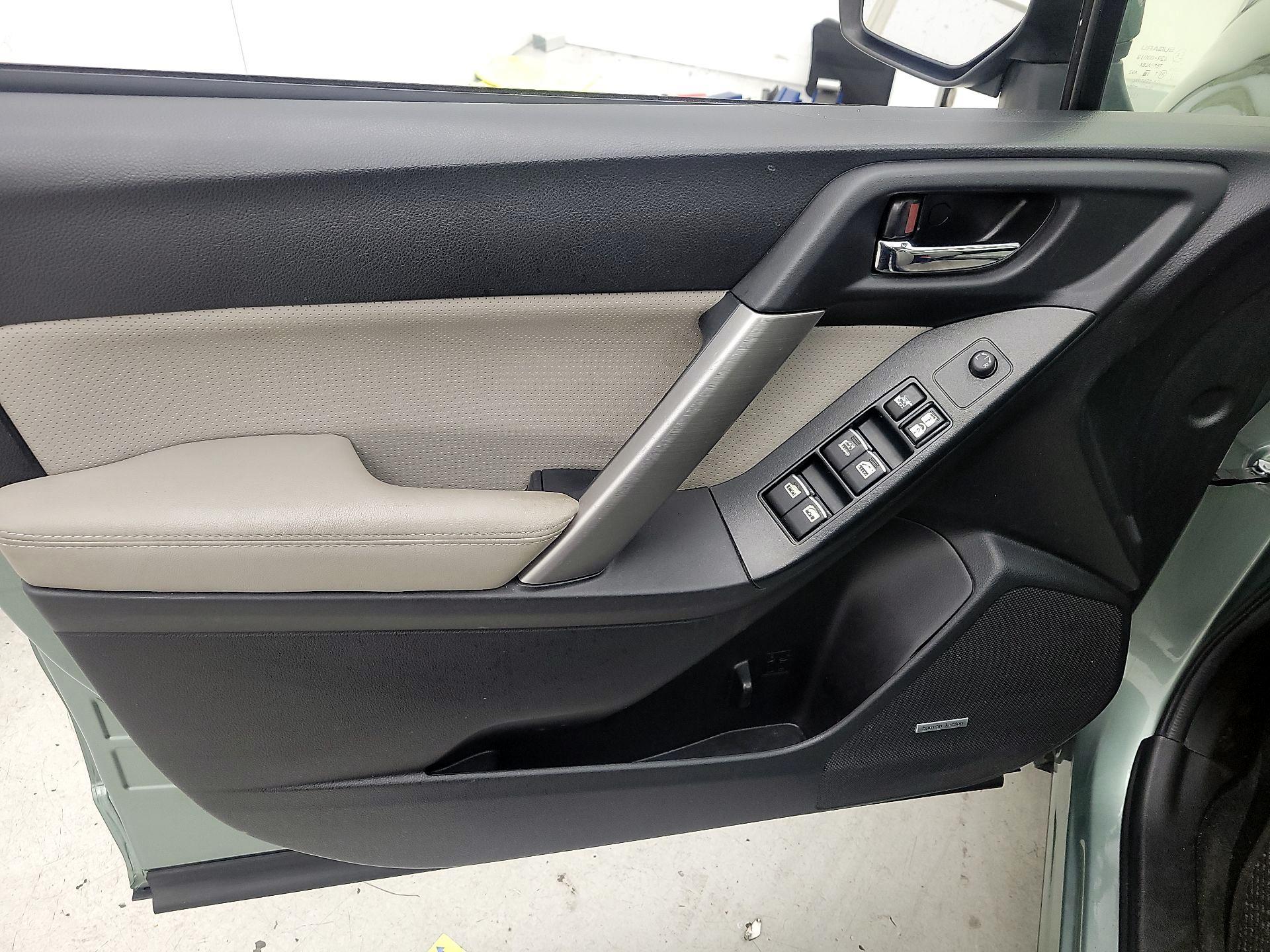 Thumbnail: 2018 Subaru Forester - 12