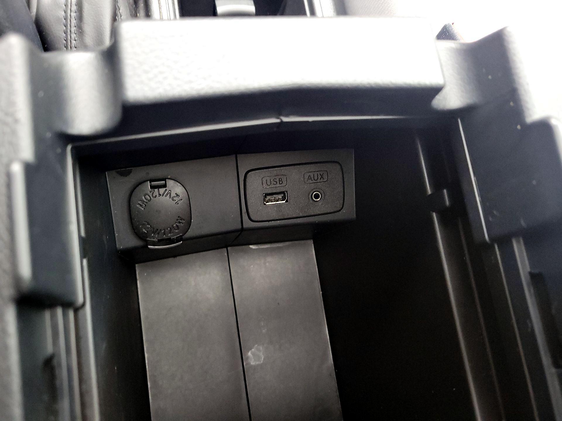 Thumbnail: 2015 Subaru Forester - 18