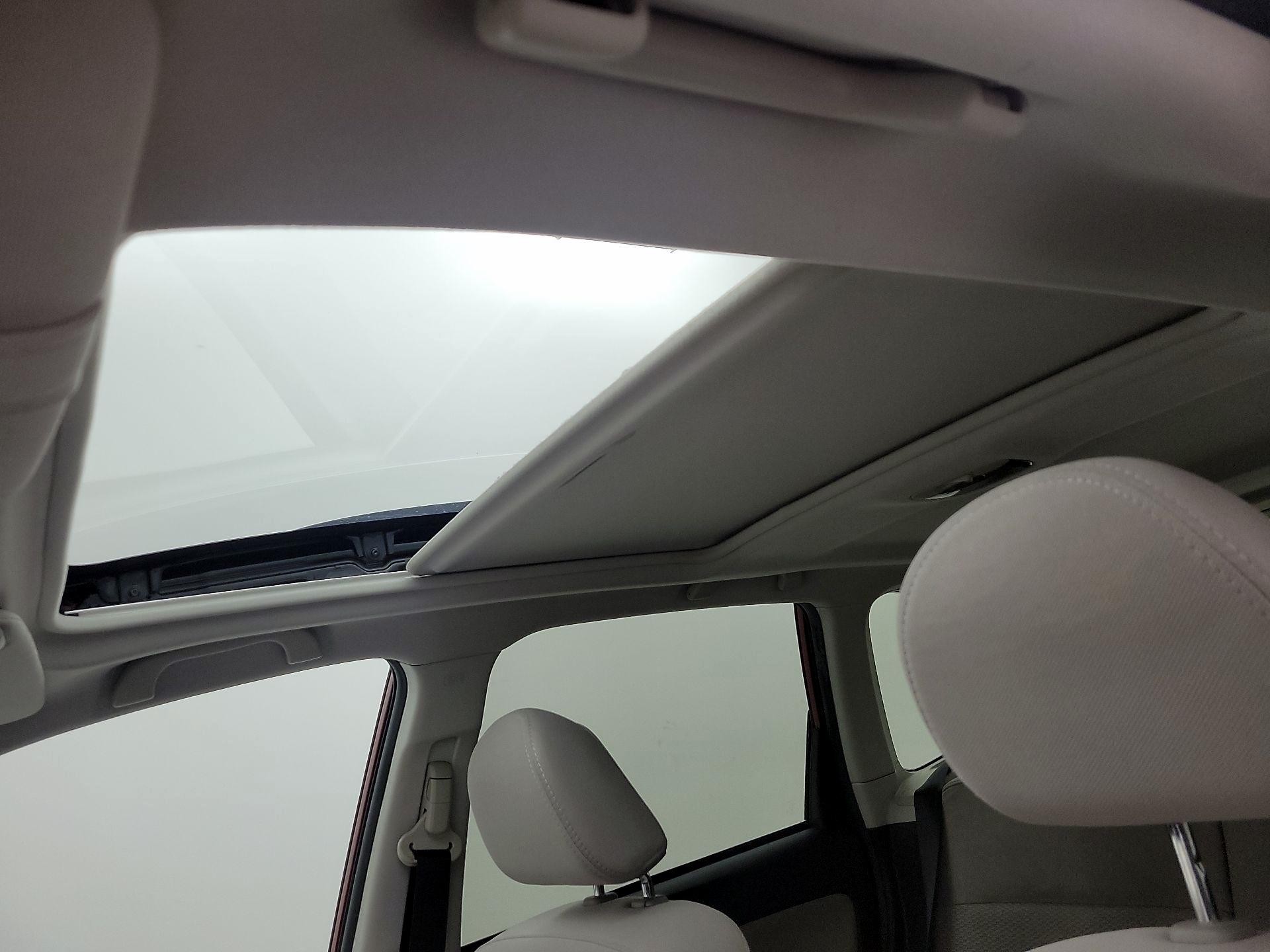 Thumbnail: 2015 Subaru Forester - 19