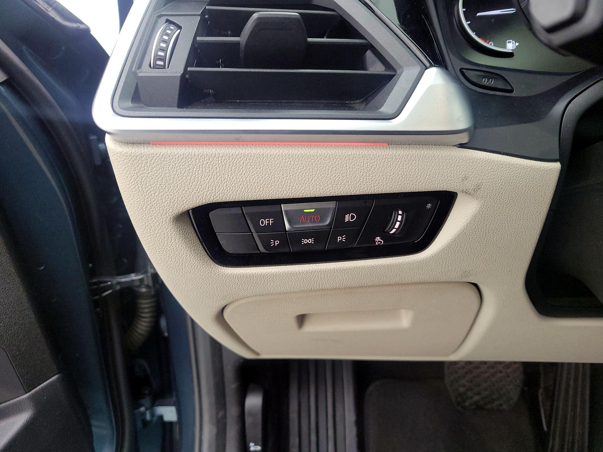 Thumbnail: 2020 BMW 3 Series - 13