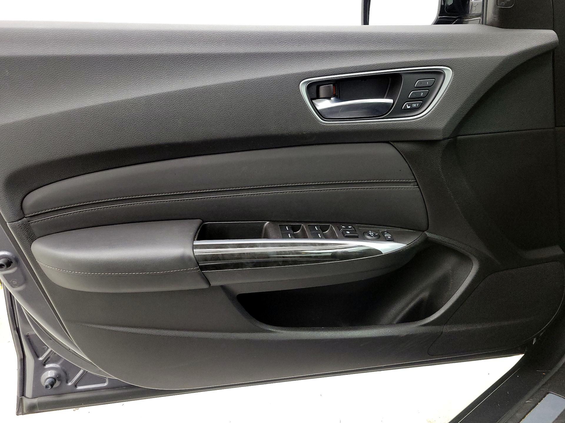 Thumbnail: 2020 Acura TLX - 12