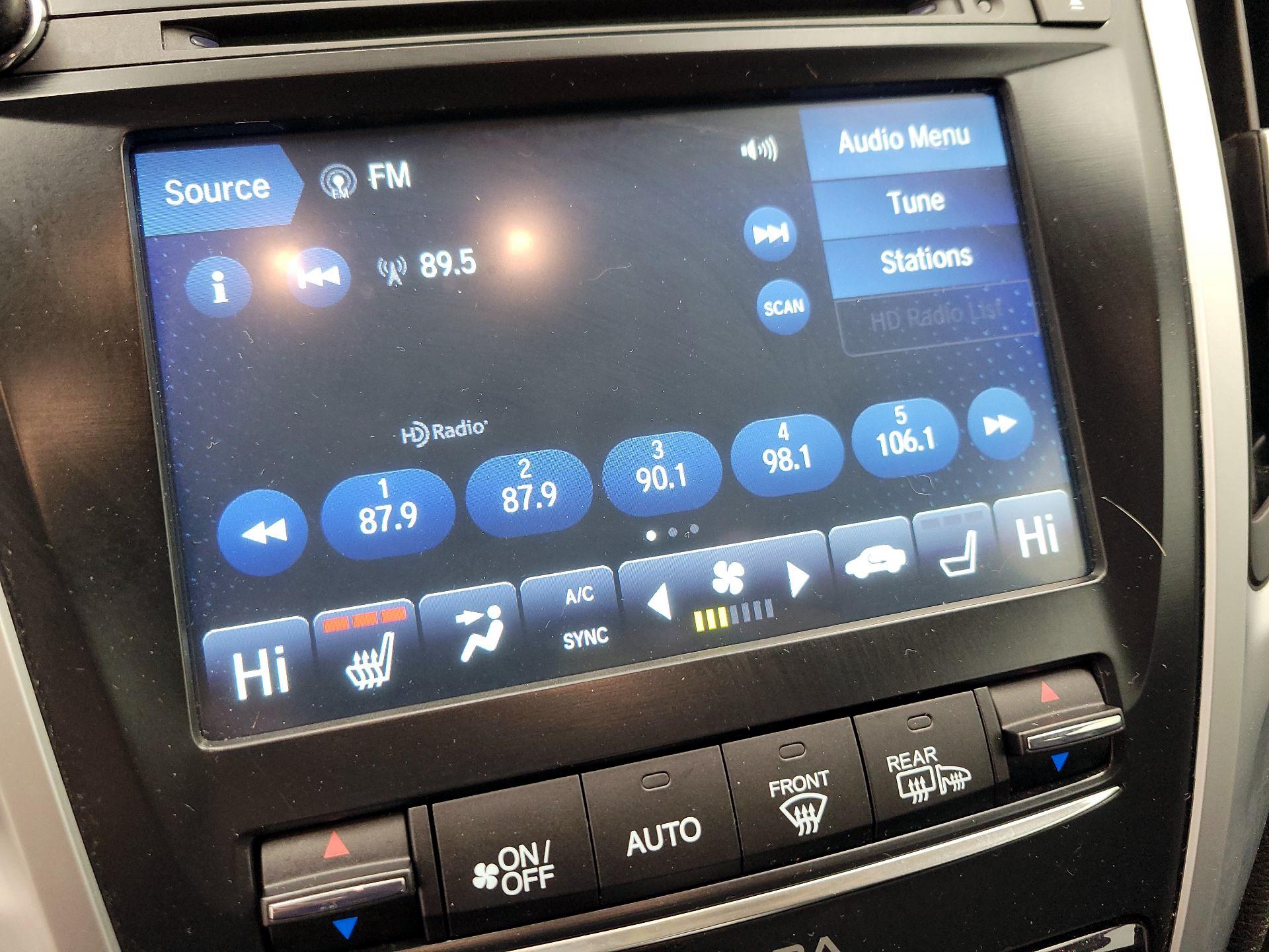 Thumbnail: 2020 Acura TLX - 15