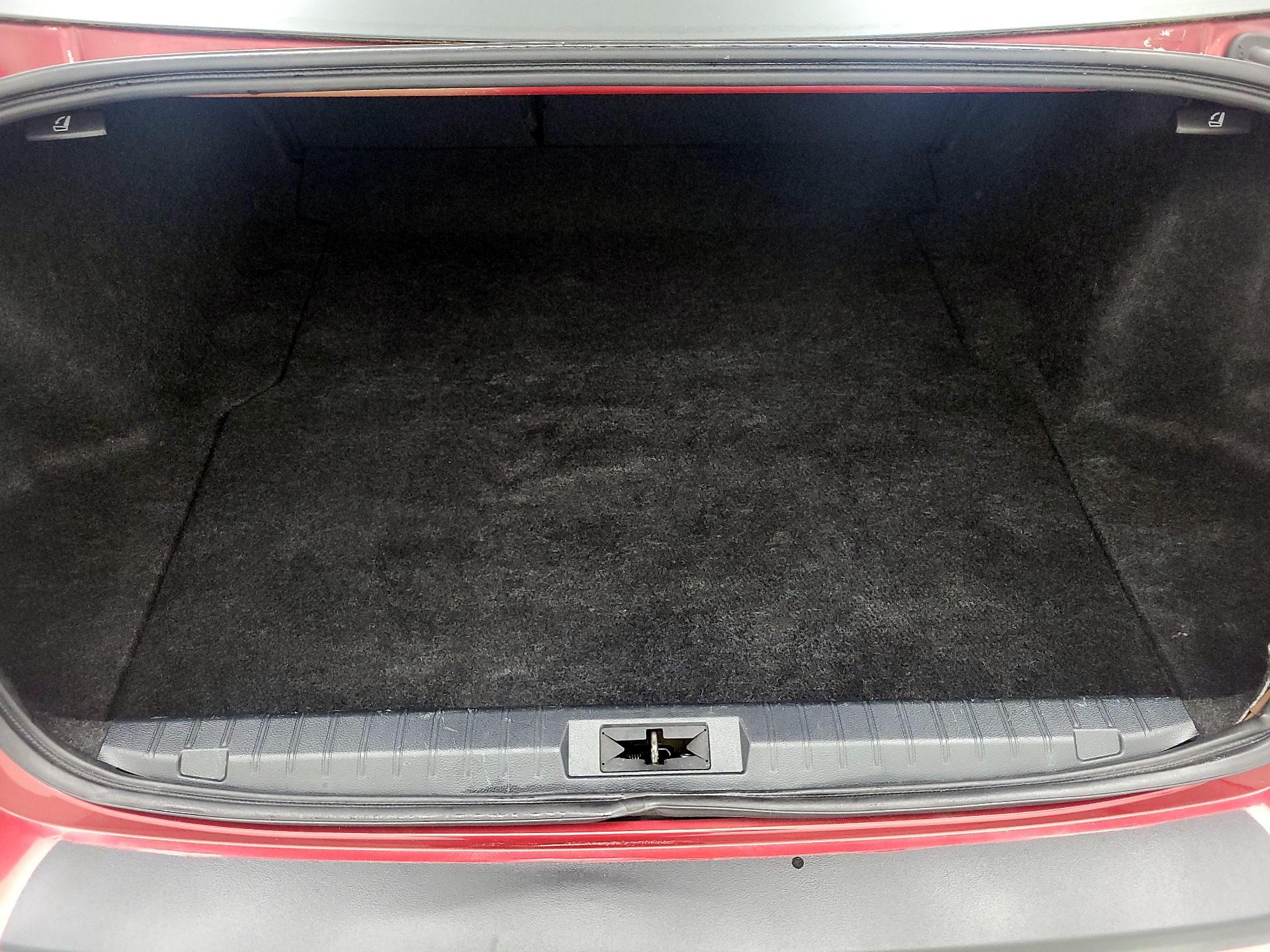 Thumbnail: 2015 Subaru Legacy - 19