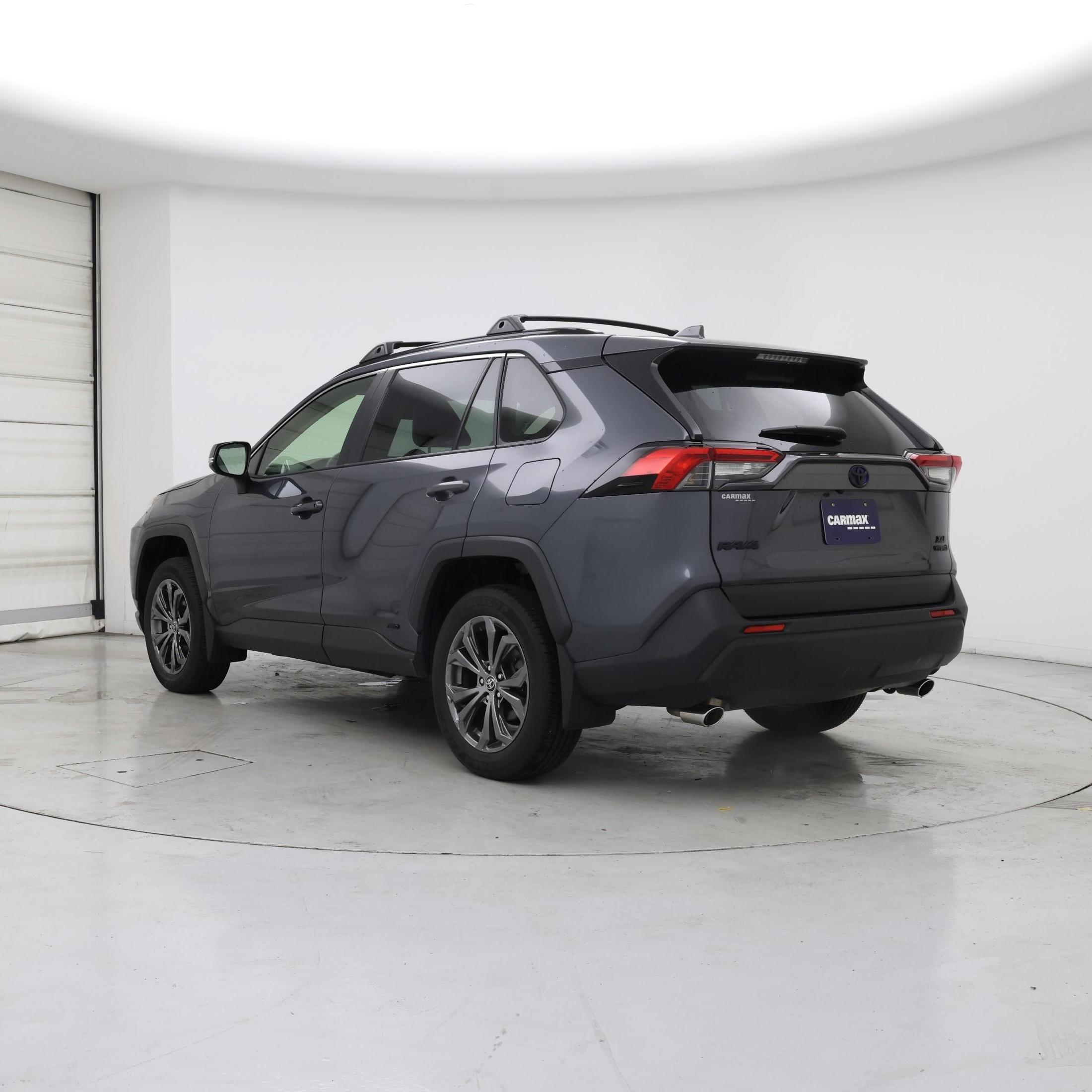 Thumbnail: 2022 Toyota RAV4 - 2