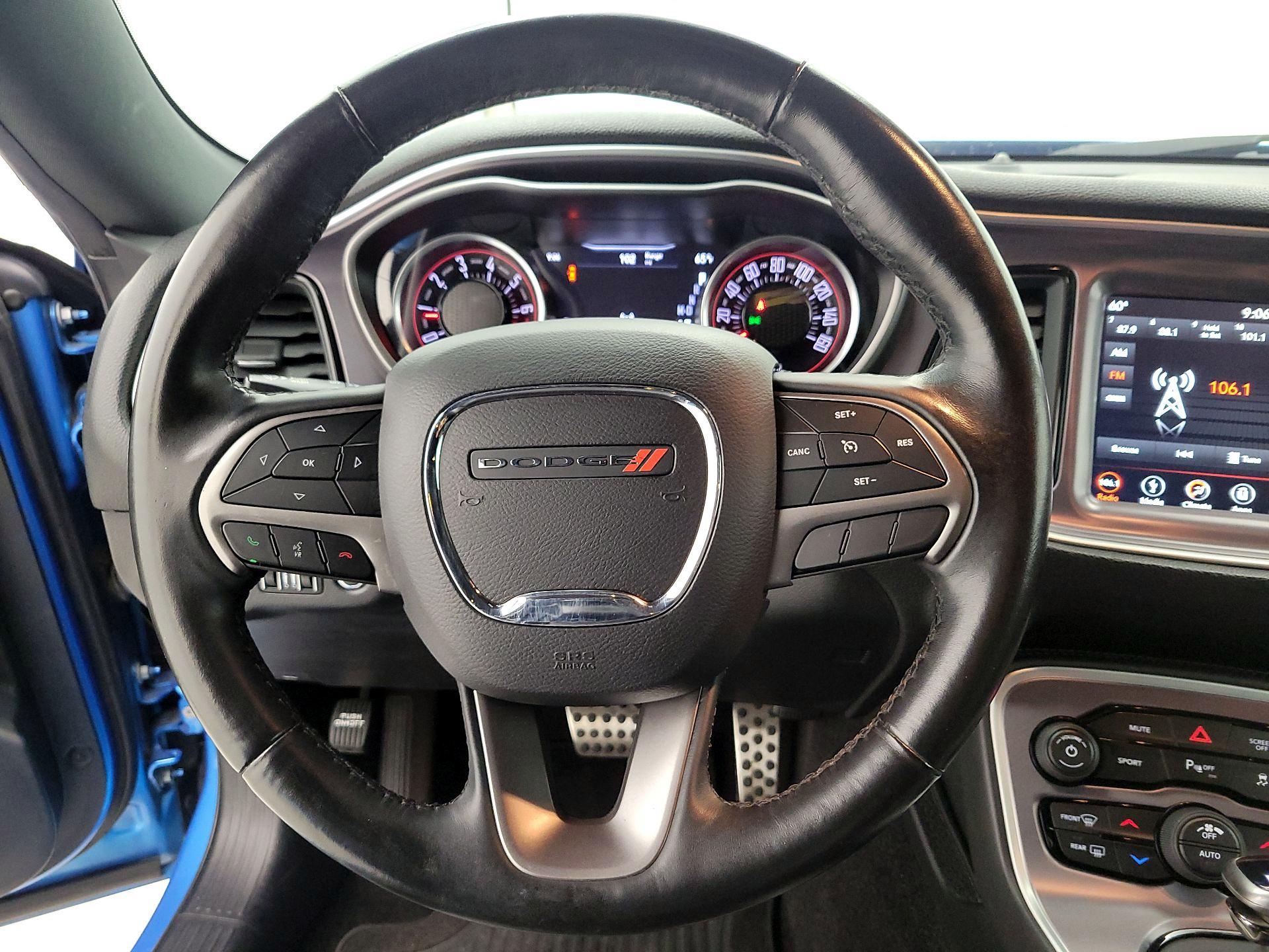 Thumbnail: 2019 Dodge Challenger - 10