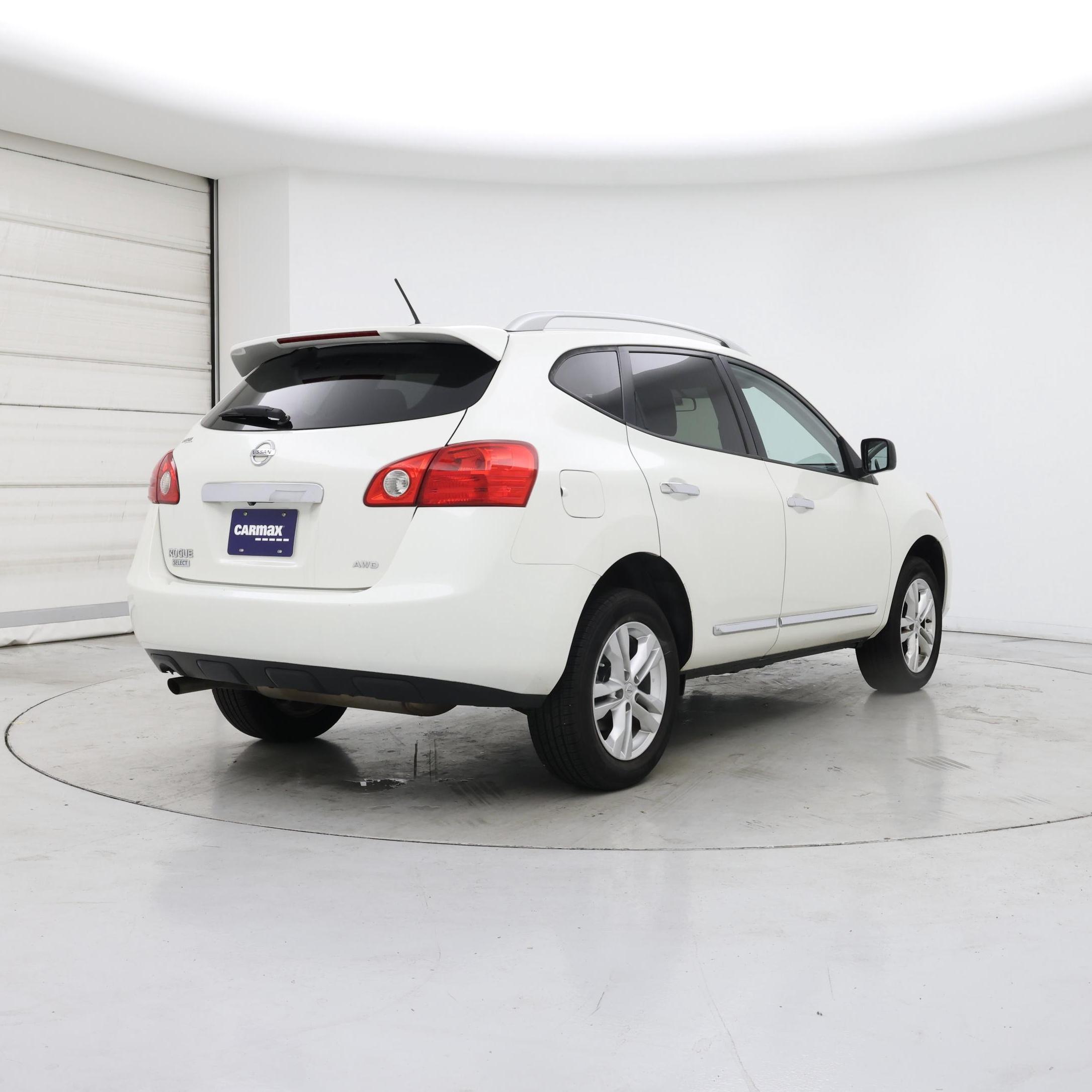 Thumbnail: 2015 Nissan Rogue - 8