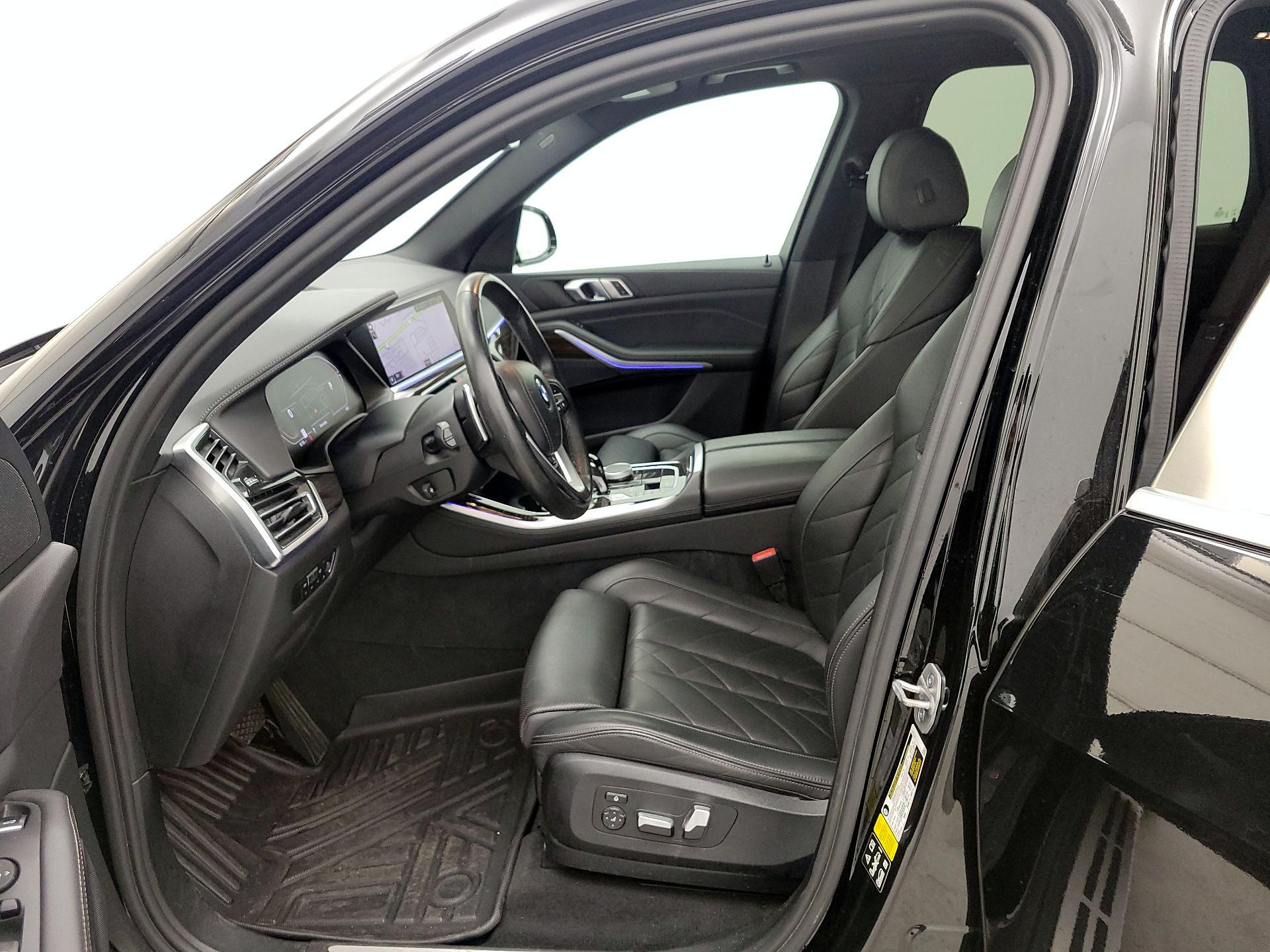 Thumbnail: 2023 BMW X5 - 11