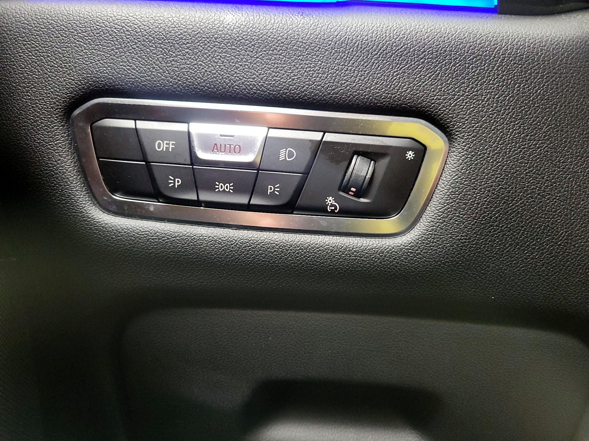 Thumbnail: 2023 BMW X5 - 13