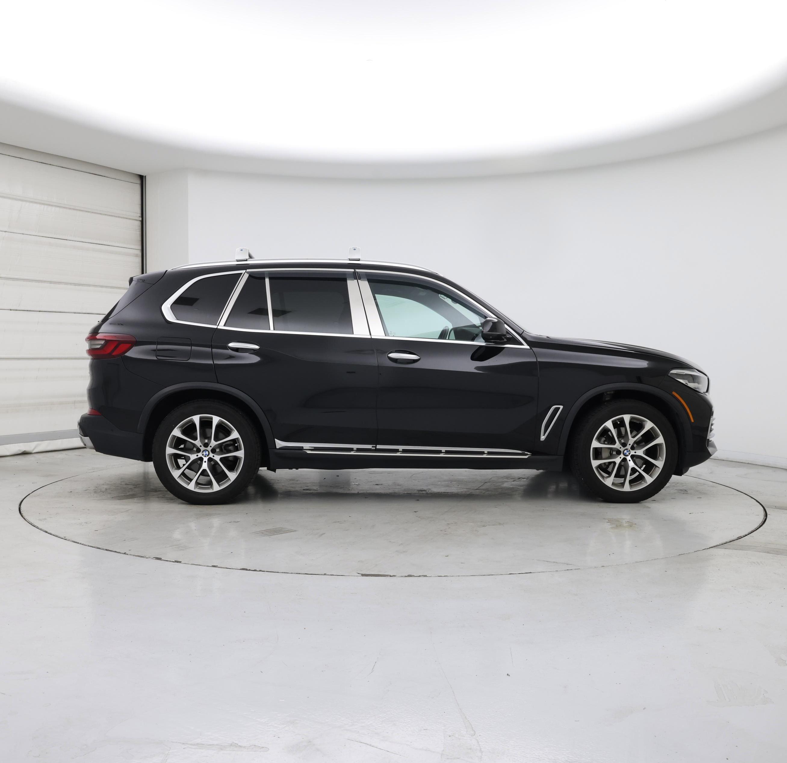 Thumbnail: 2023 BMW X5 - 7