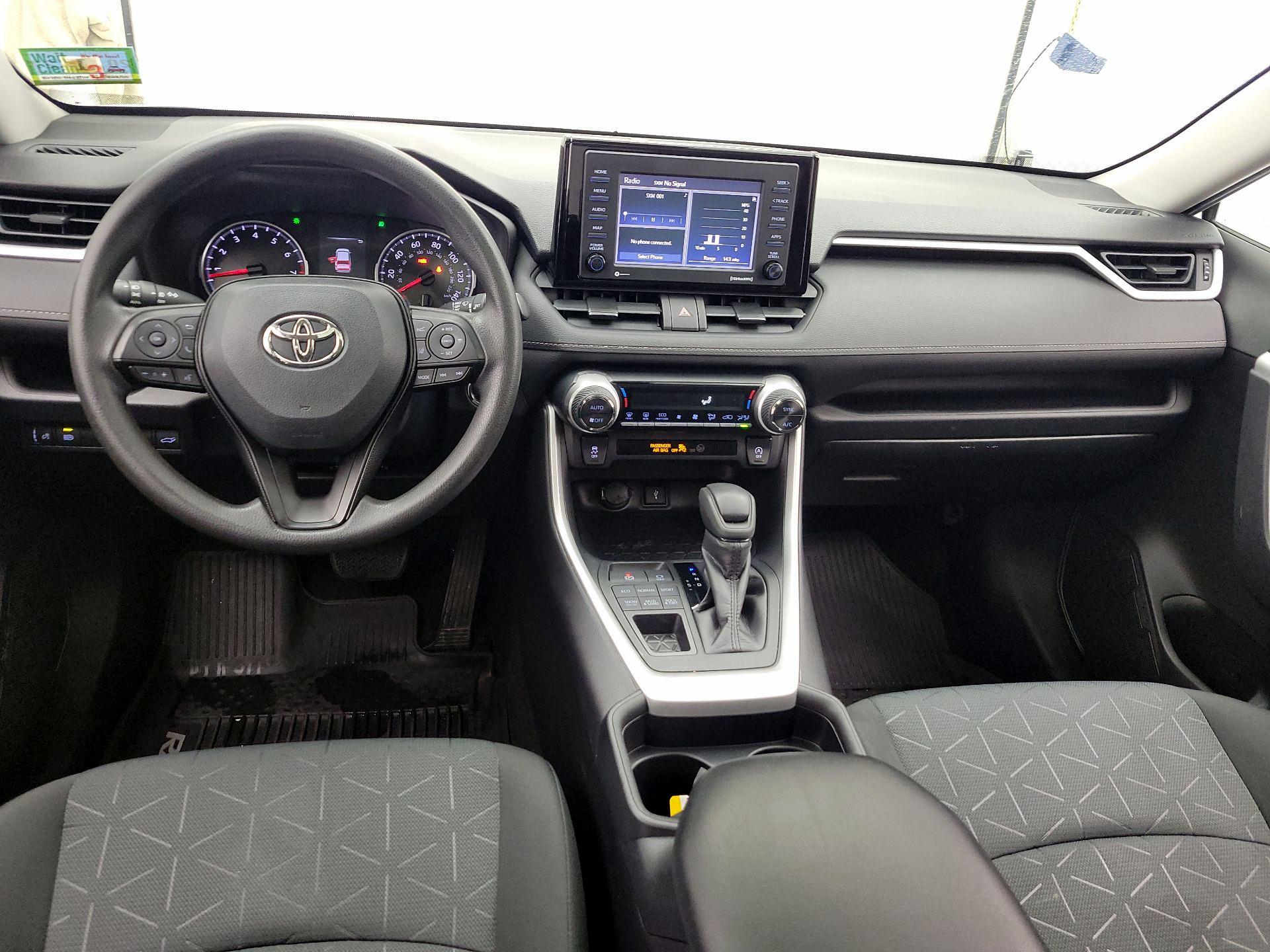 Thumbnail: 2020 Toyota RAV4 - 9
