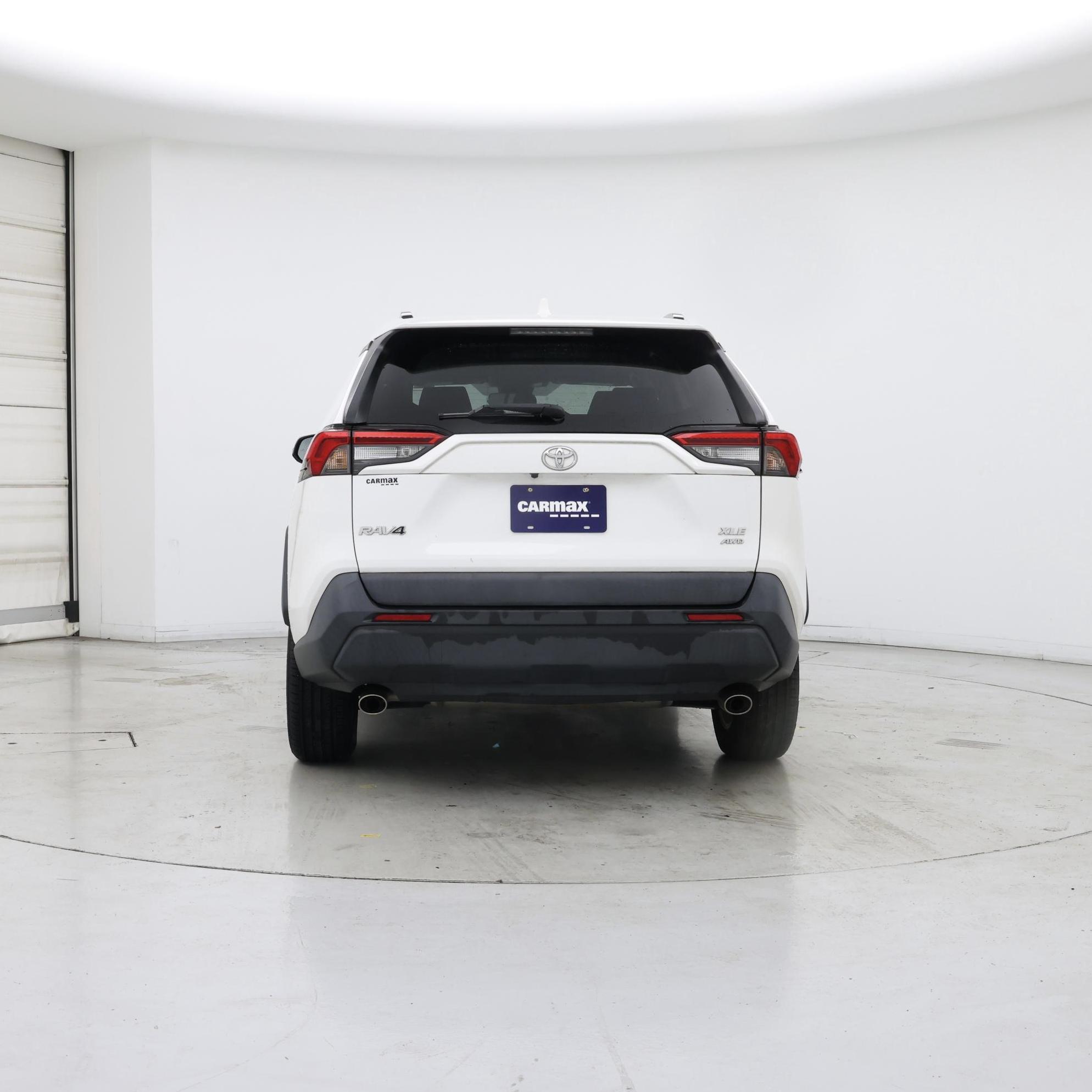 Thumbnail: 2020 Toyota RAV4 - 6