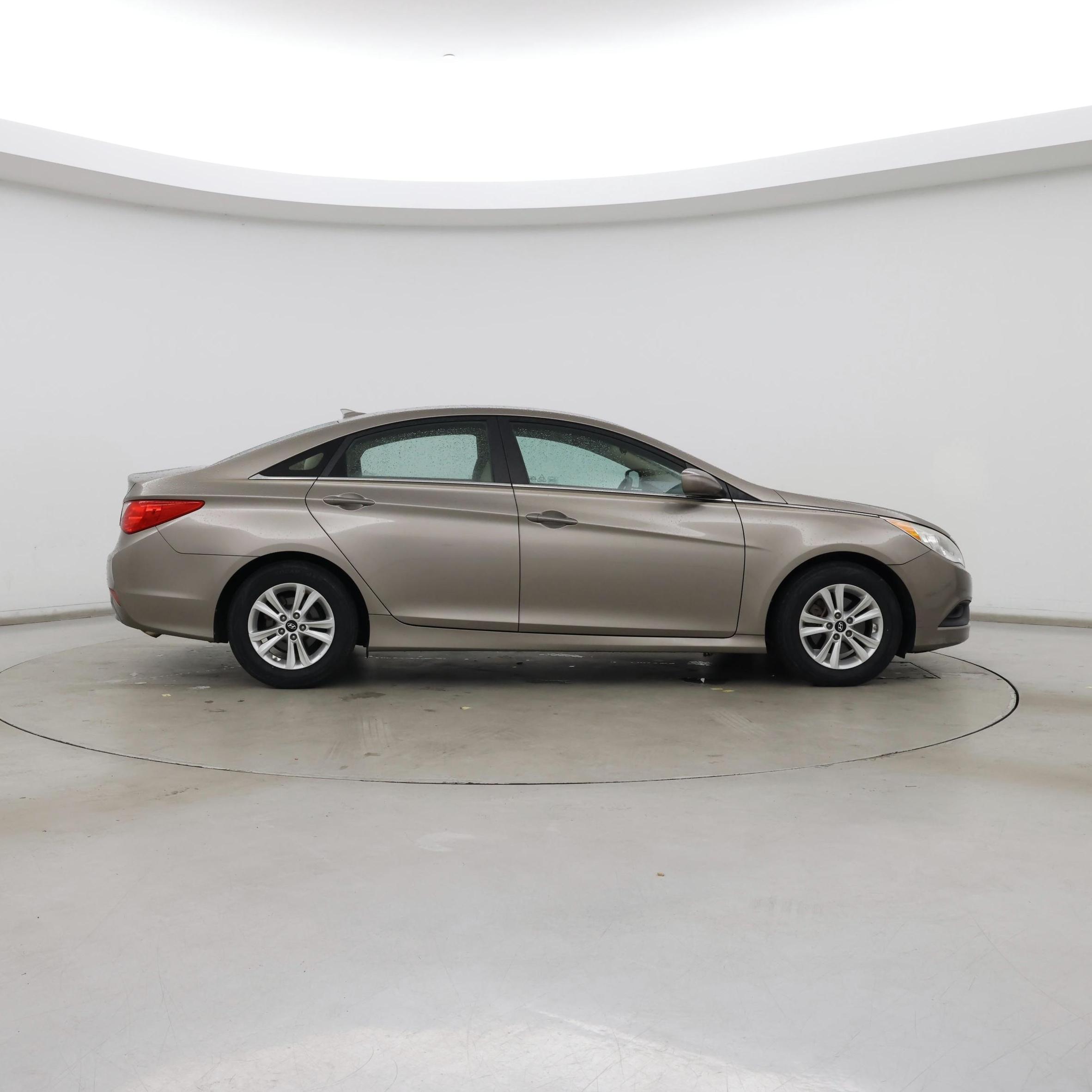Thumbnail: 2014 Hyundai Sonata - 7