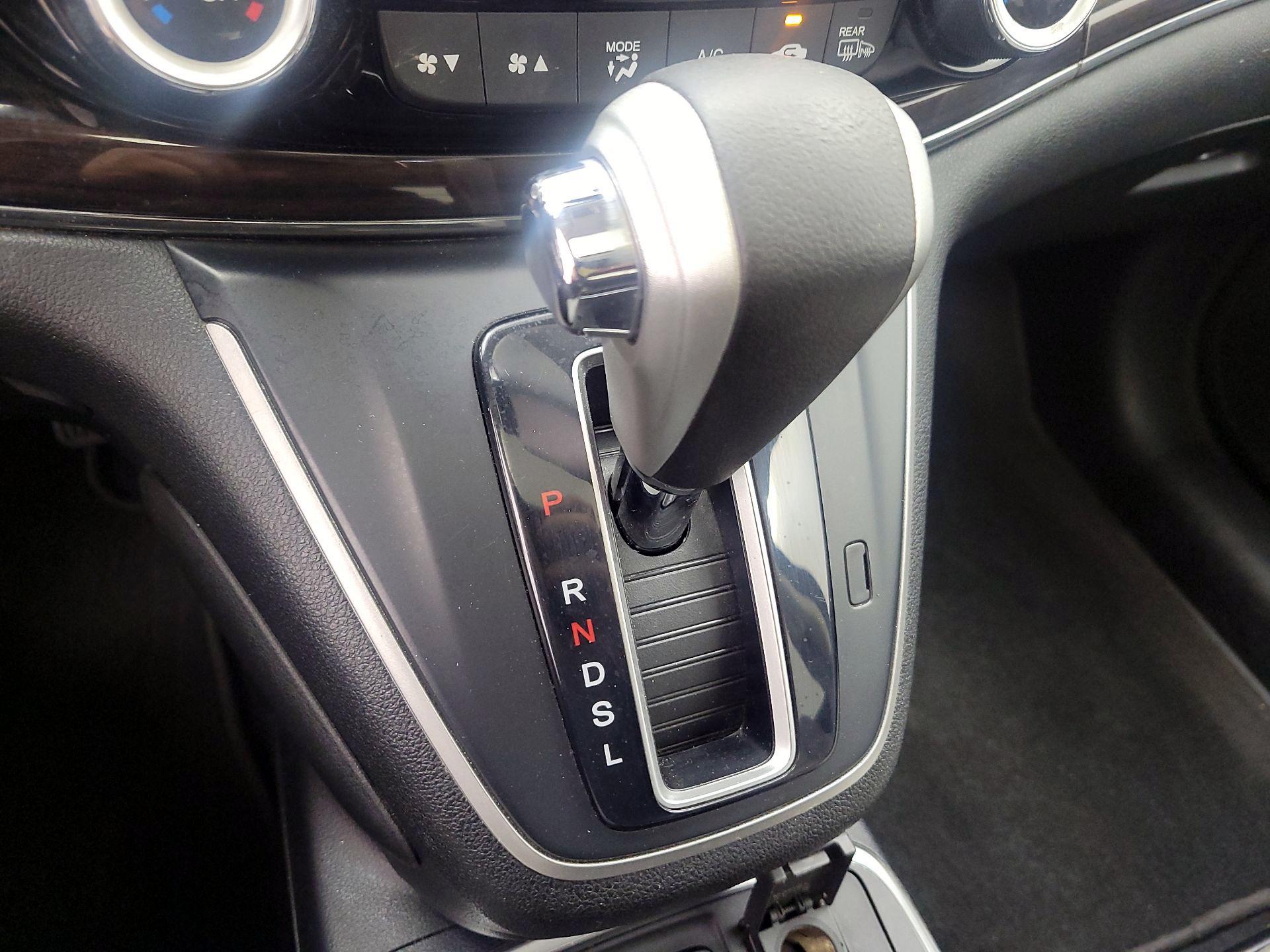 Thumbnail: 2015 Honda CR-V - 18