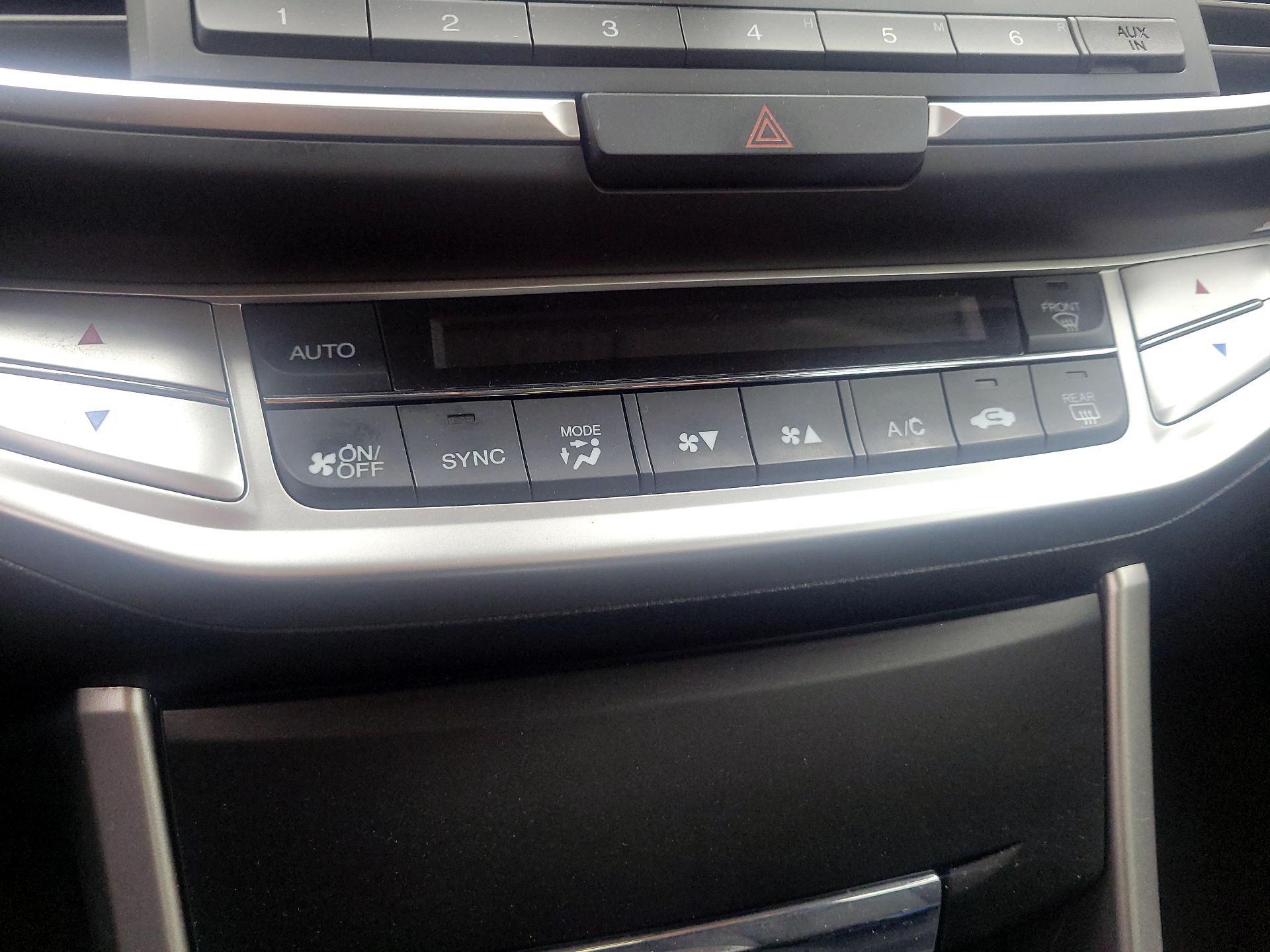 Thumbnail: 2014 Honda Accord - 16