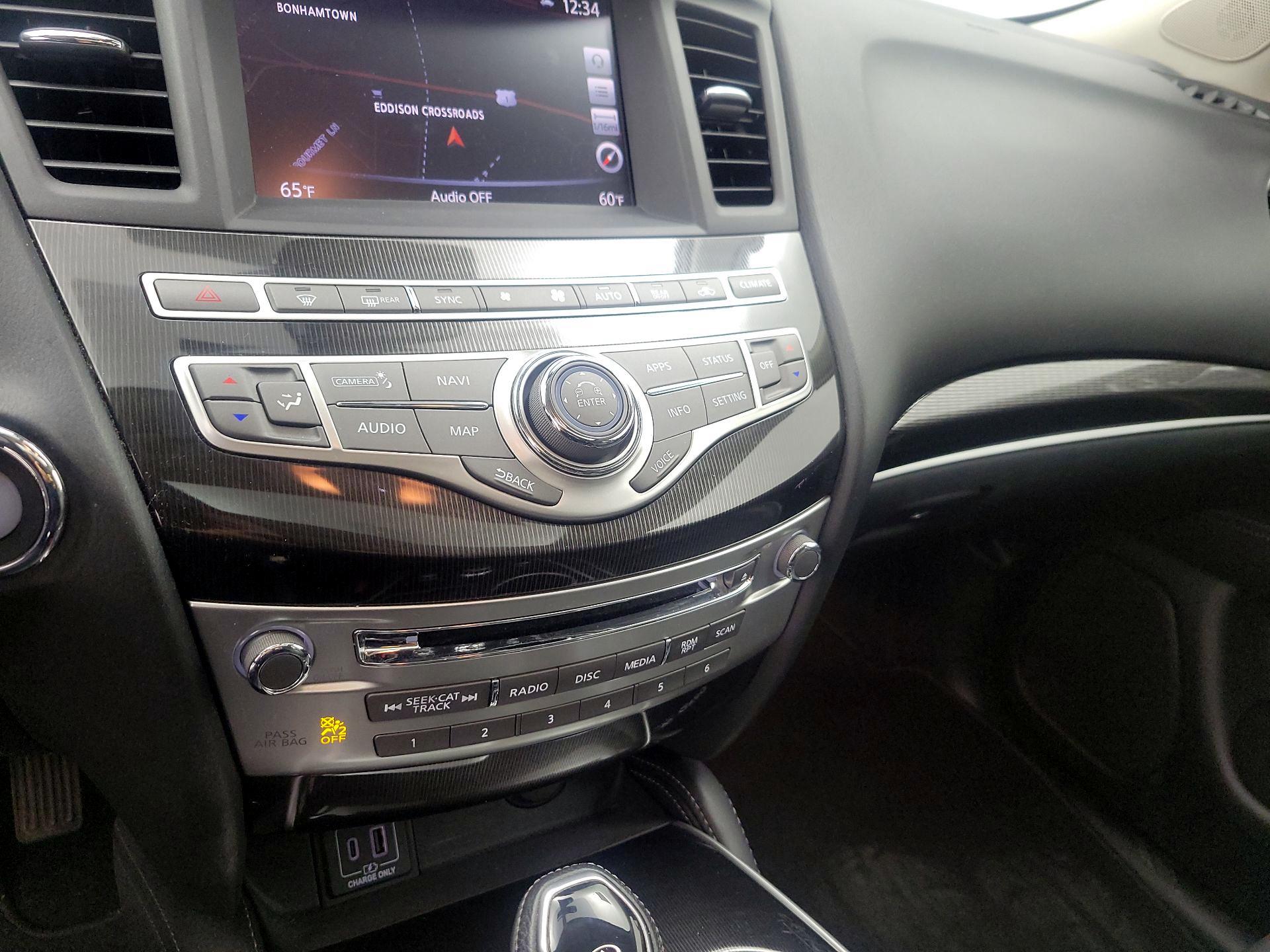 Thumbnail: 2019 INFINITI QX60 - 16
