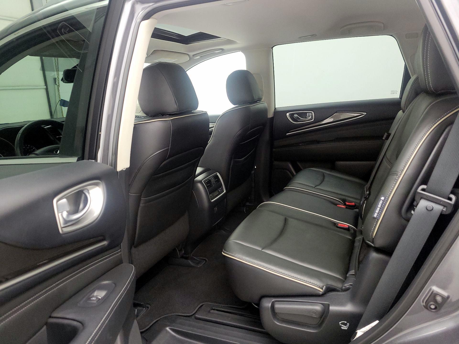 Thumbnail: 2019 INFINITI QX60 - 20