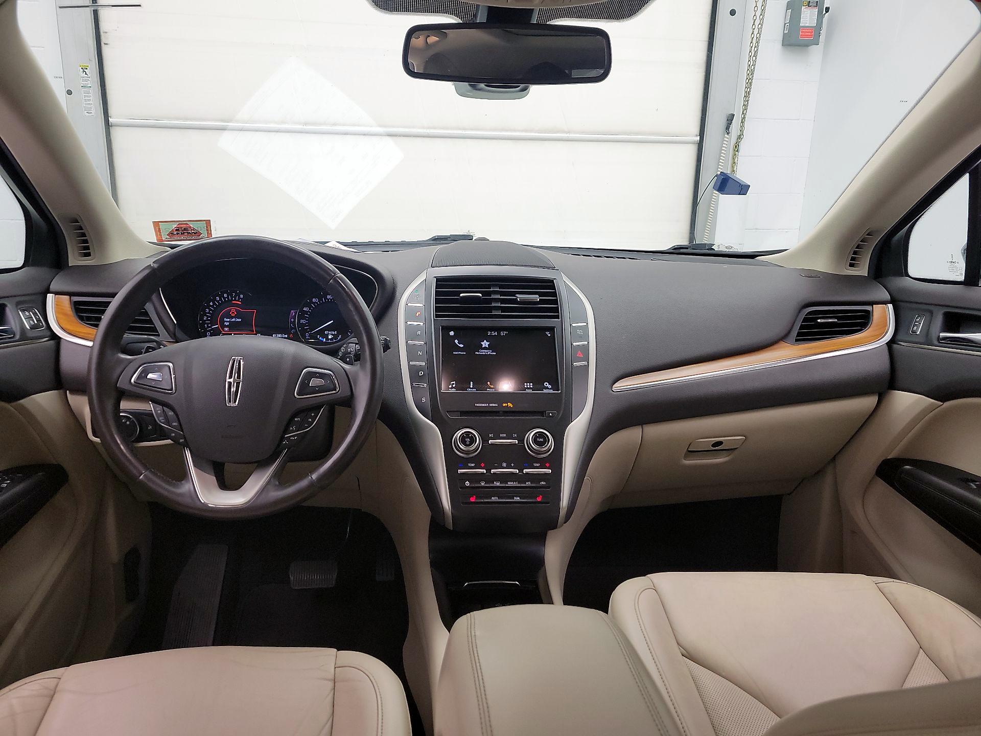 Thumbnail: 2019 Lincoln MKC - 9