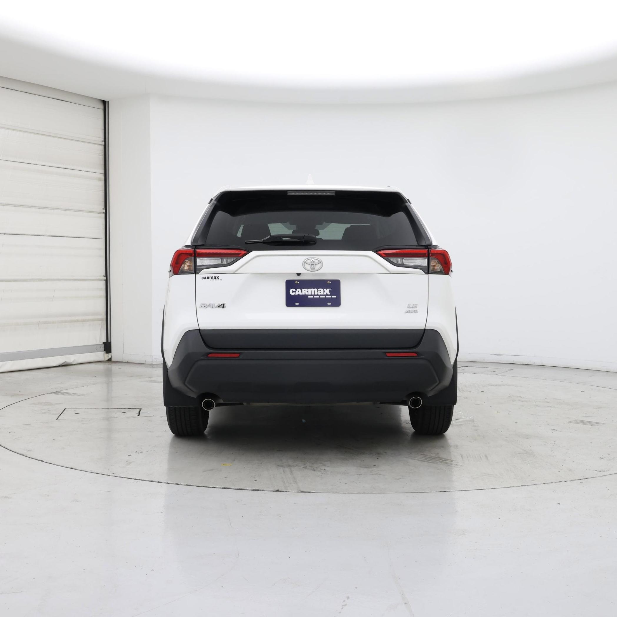 Thumbnail: 2022 Toyota RAV4 - 6