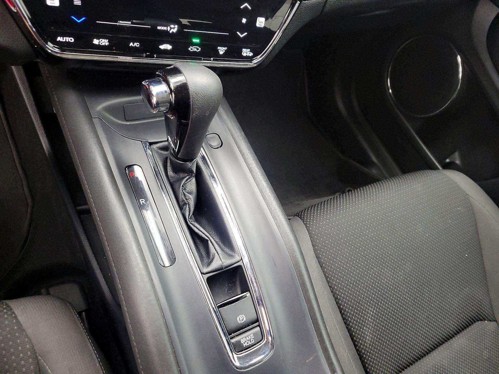 Thumbnail: 2020 Honda HR-V - 17