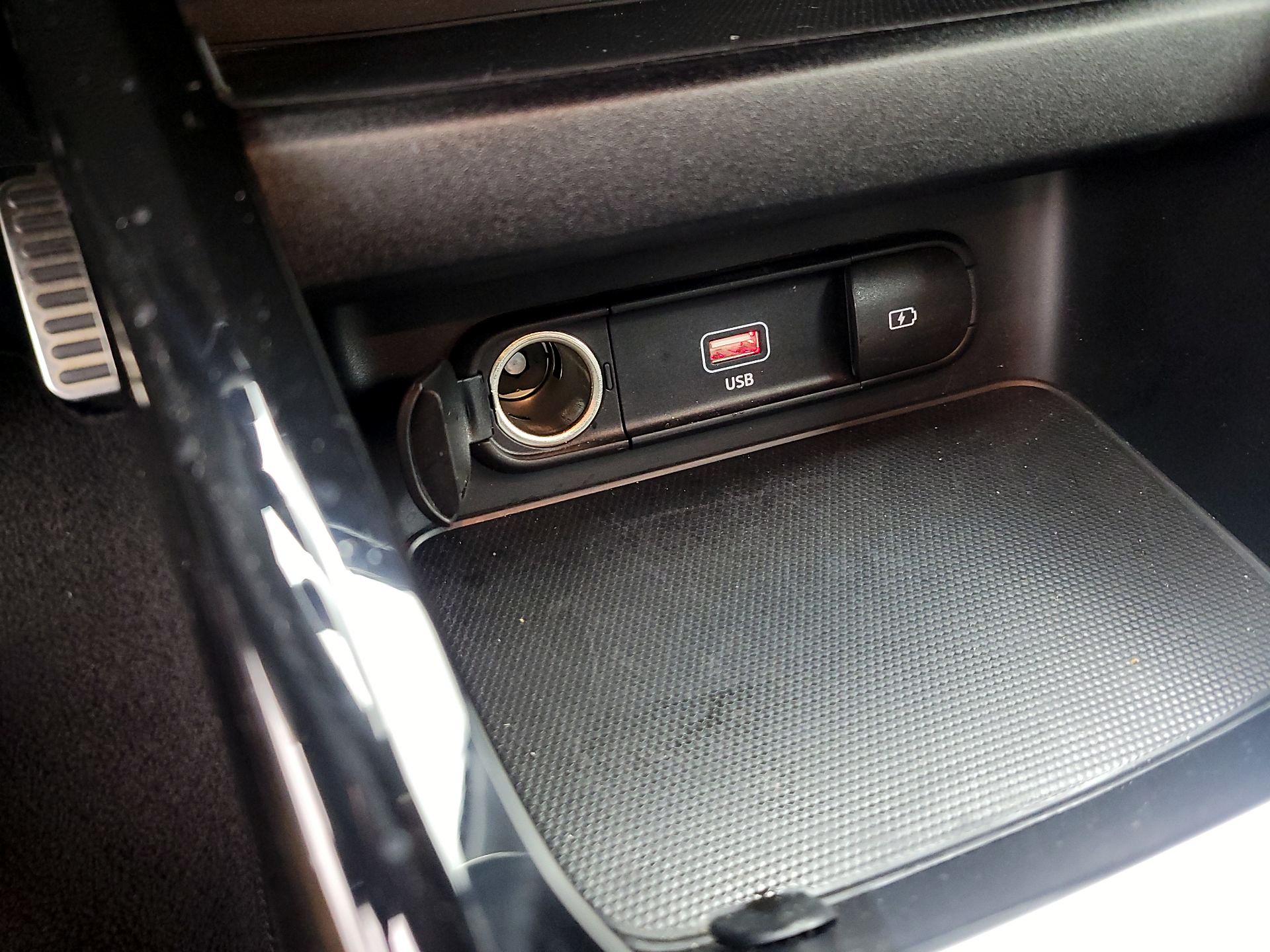 Thumbnail: 2023 Kia Forte - 19