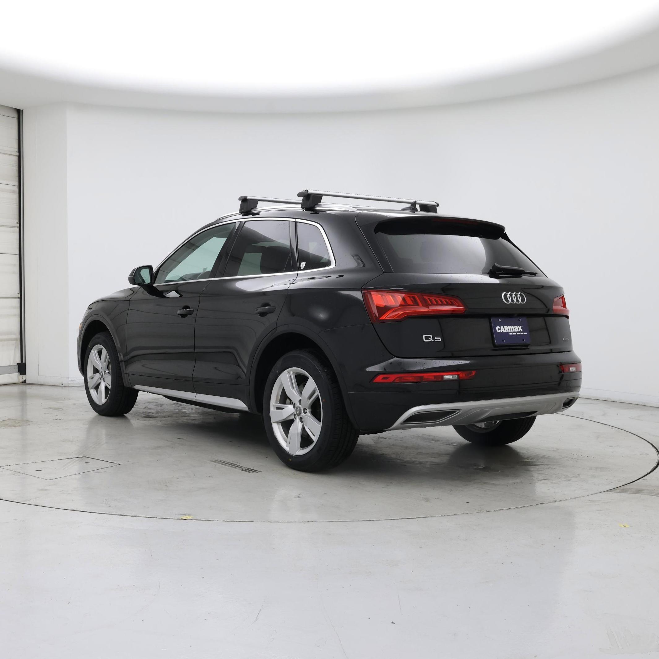 Thumbnail: 2019 Audi Q5 - 2