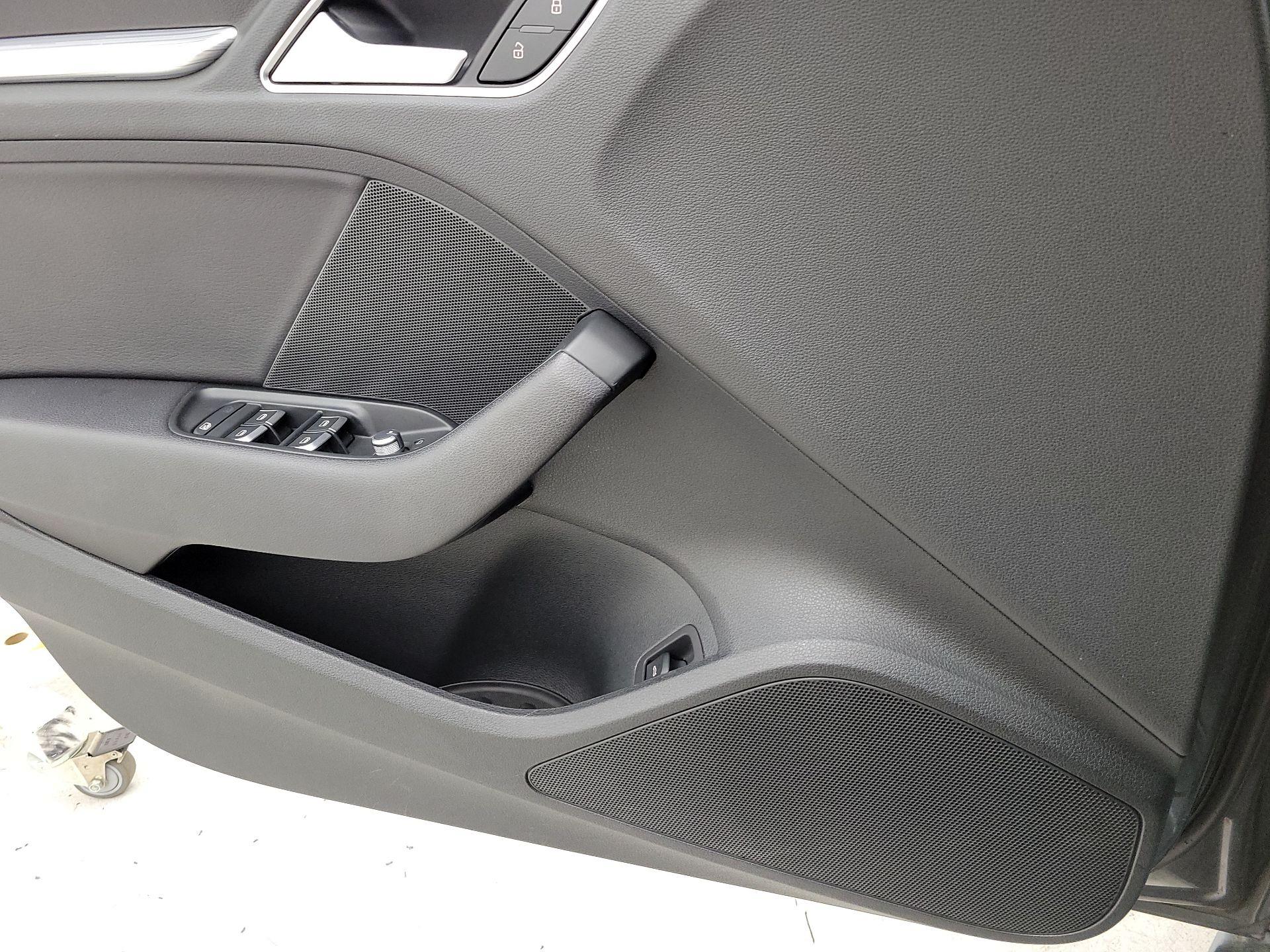 Thumbnail: 2015 Audi A3 - 12