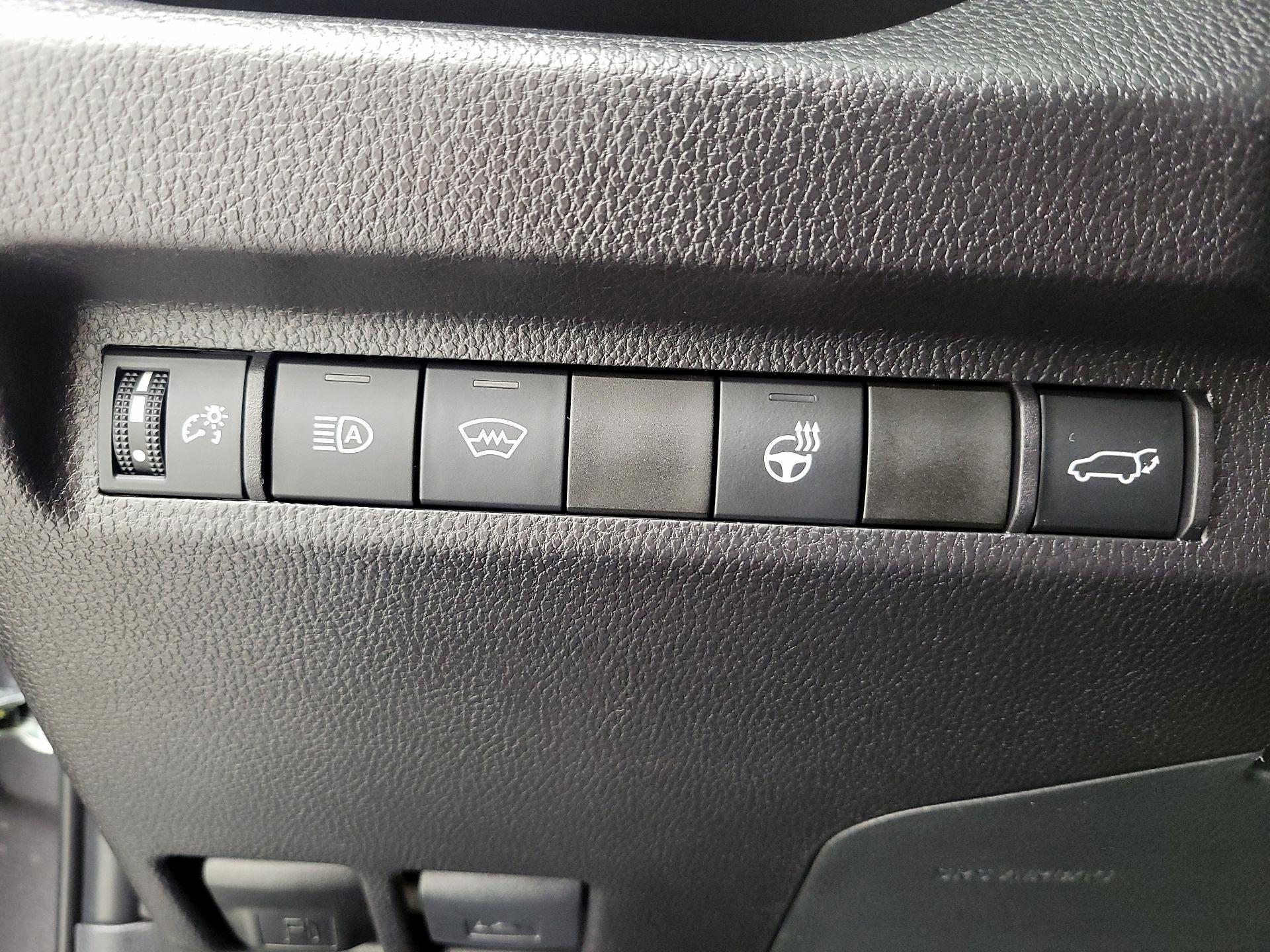 Thumbnail: 2024 Toyota RAV4 - 13